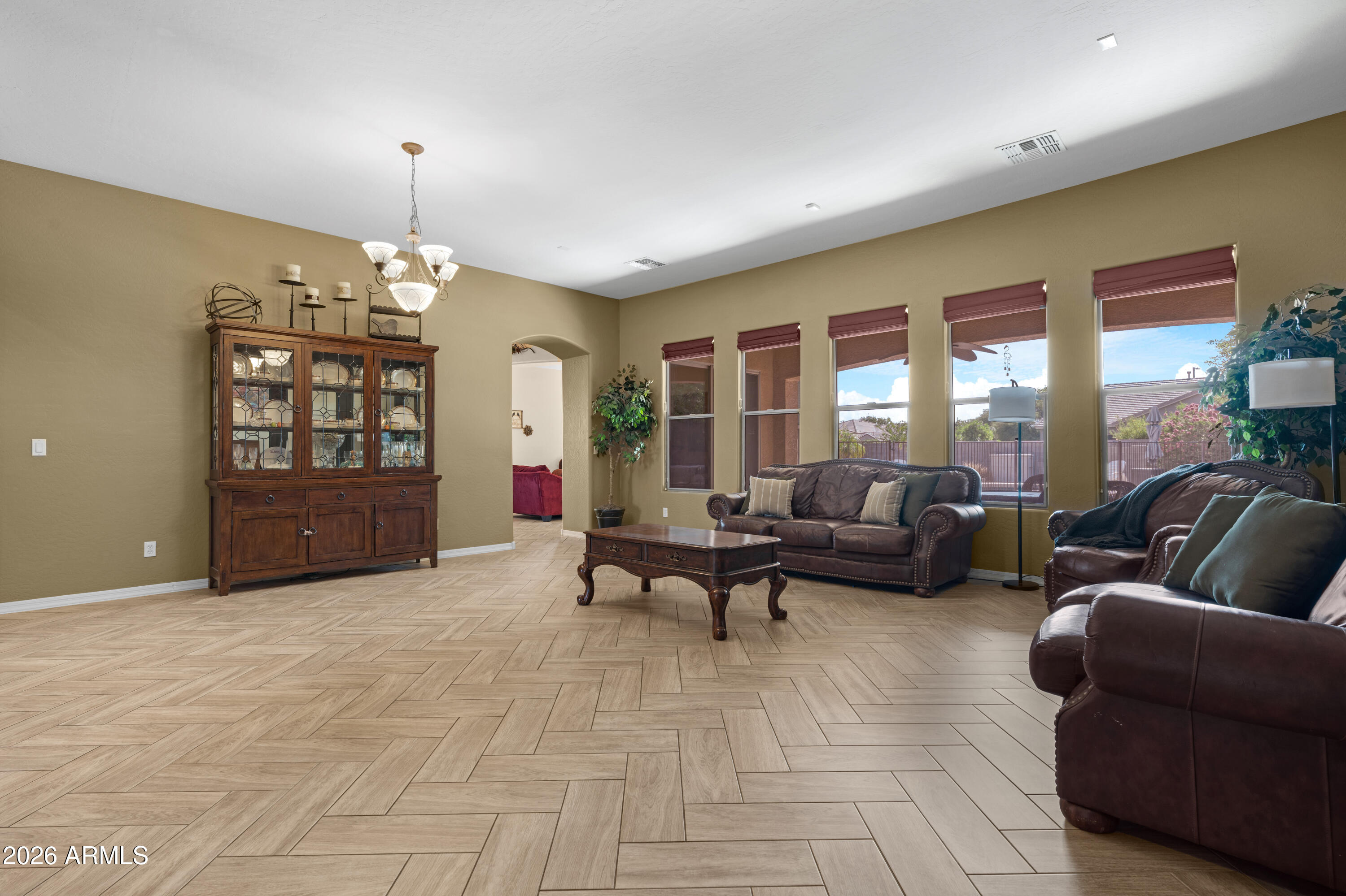 DREAMING SUMMIT UNIT 3B - Residential
