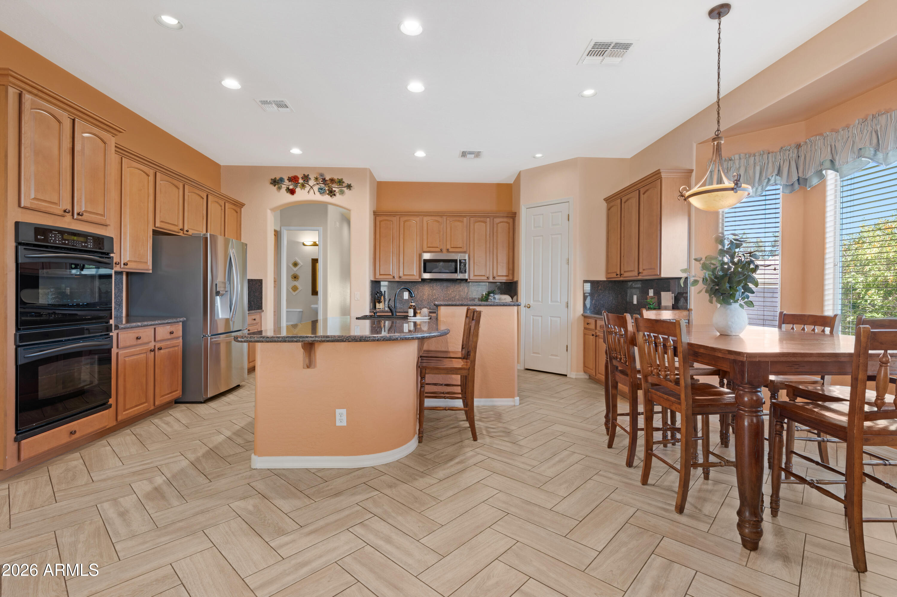 DREAMING SUMMIT UNIT 3B - Residential
