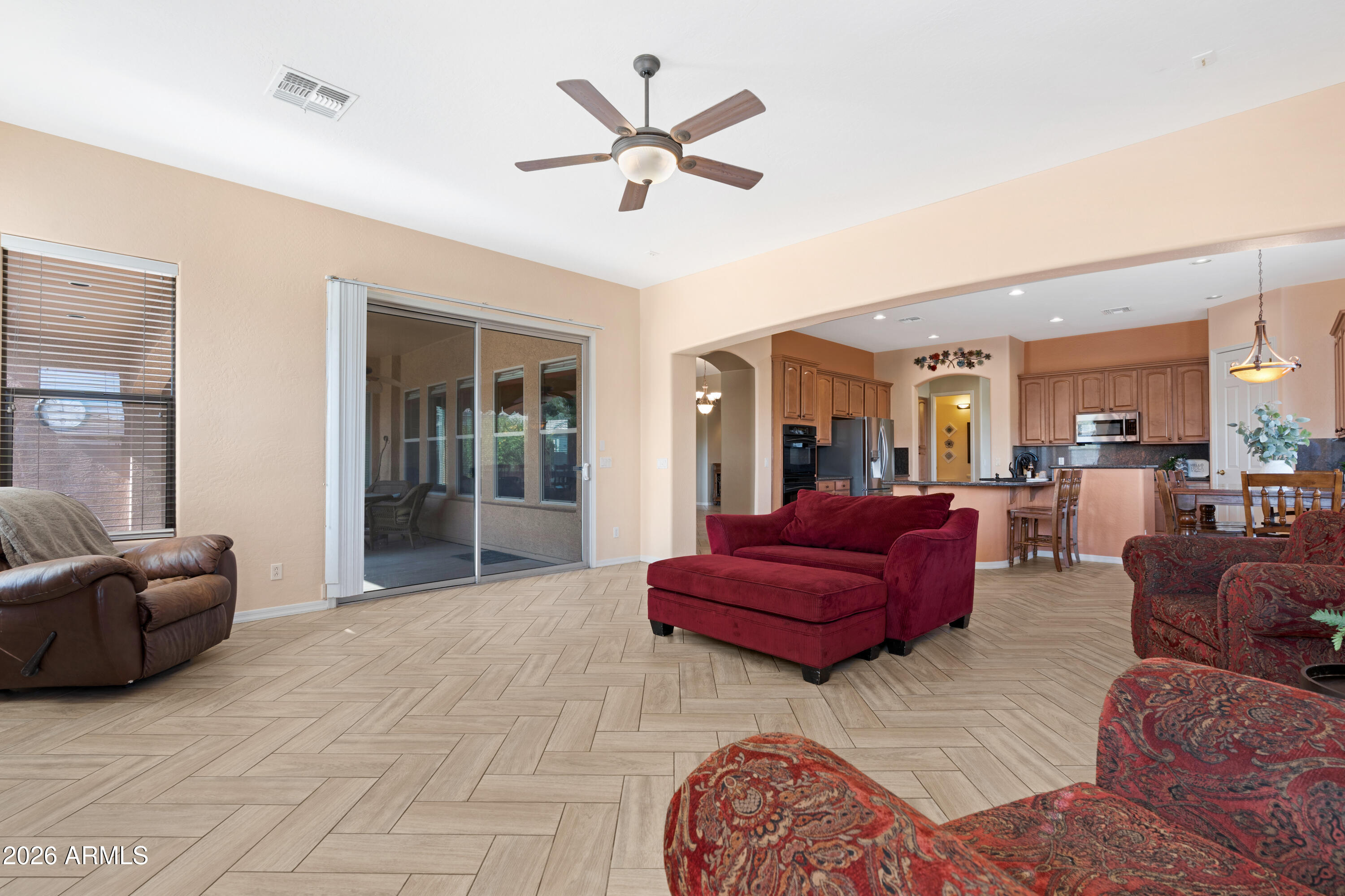 DREAMING SUMMIT UNIT 3B - Residential