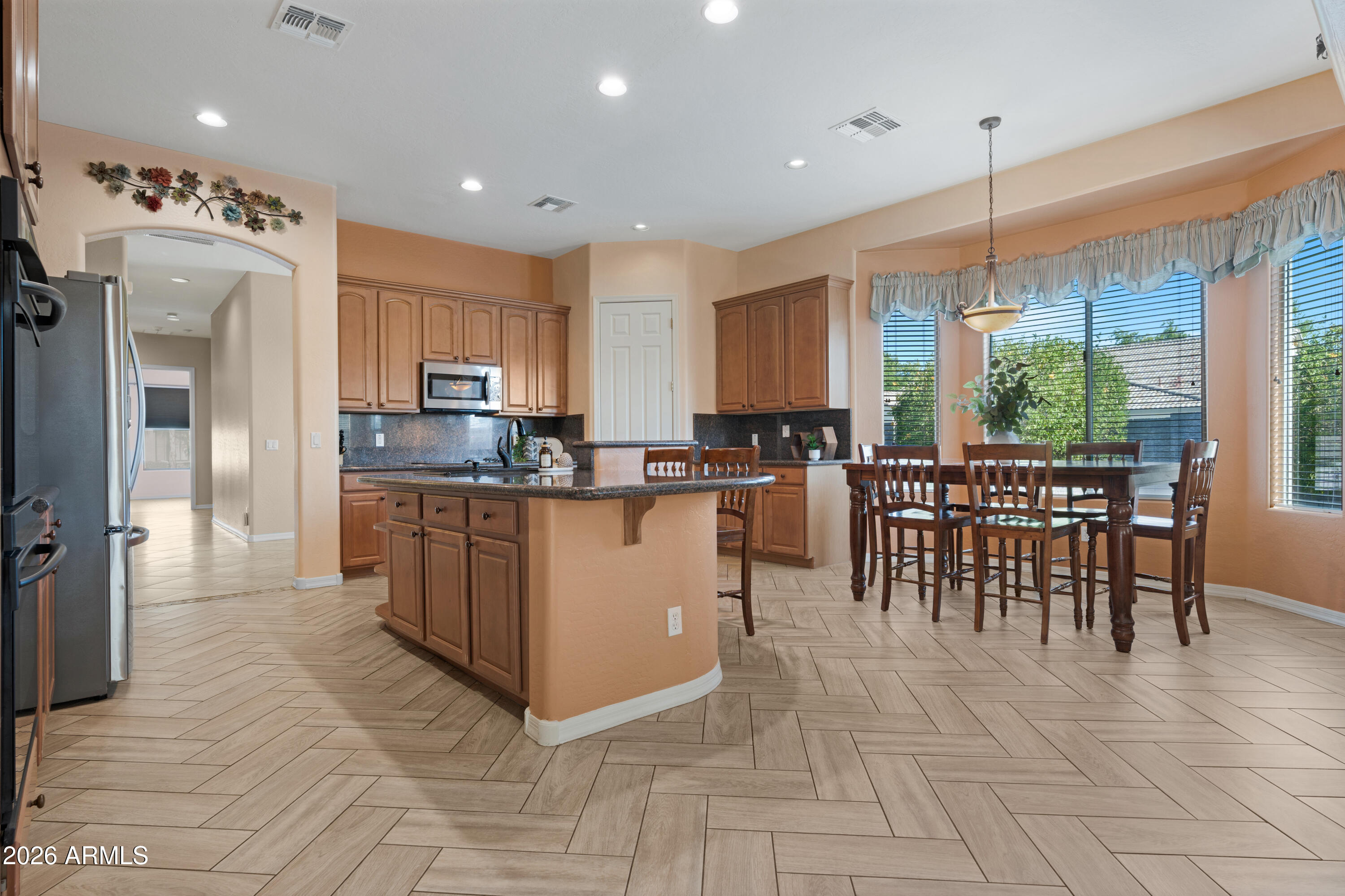 DREAMING SUMMIT UNIT 3B - Residential