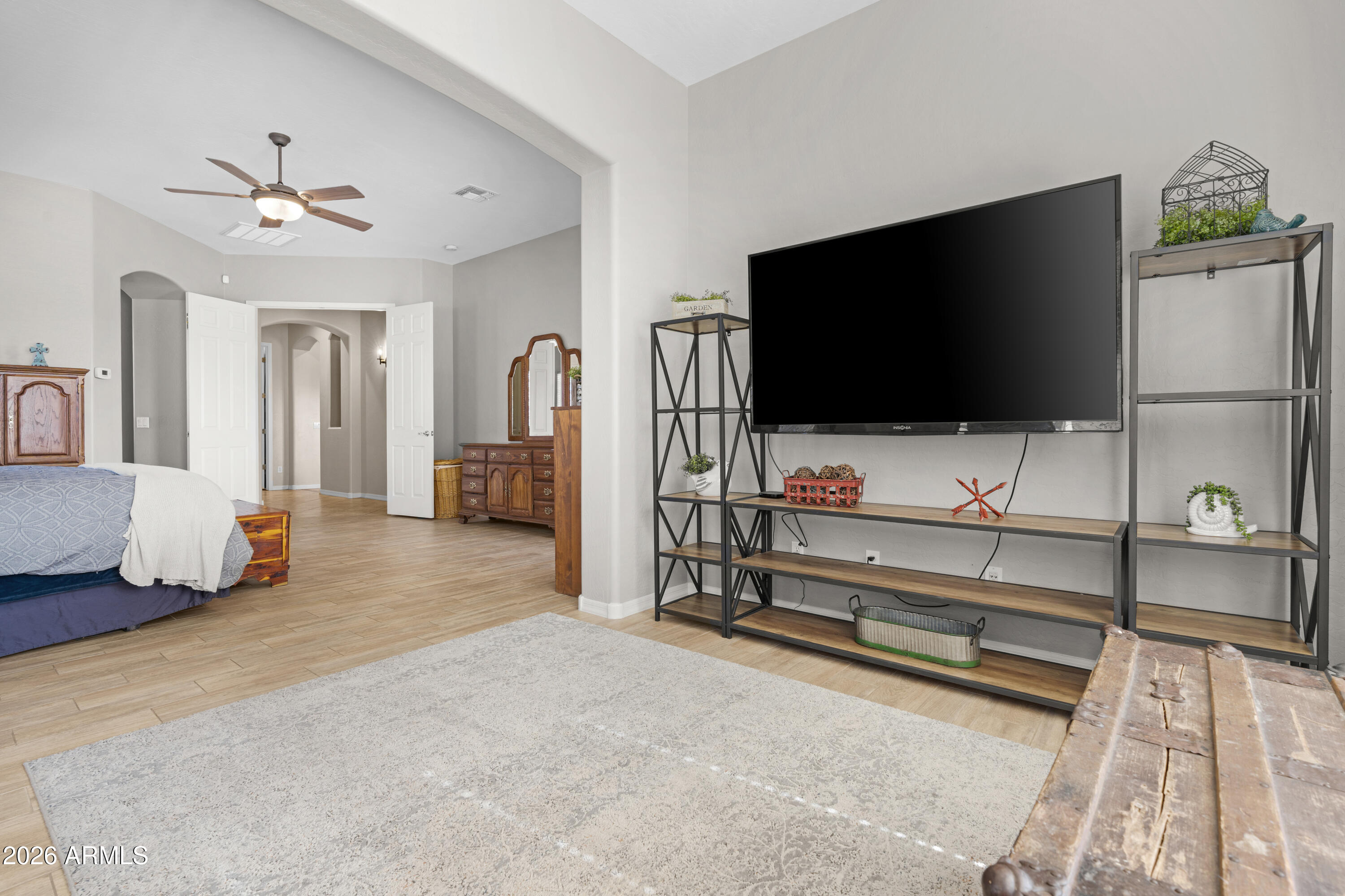 DREAMING SUMMIT UNIT 3B - Residential