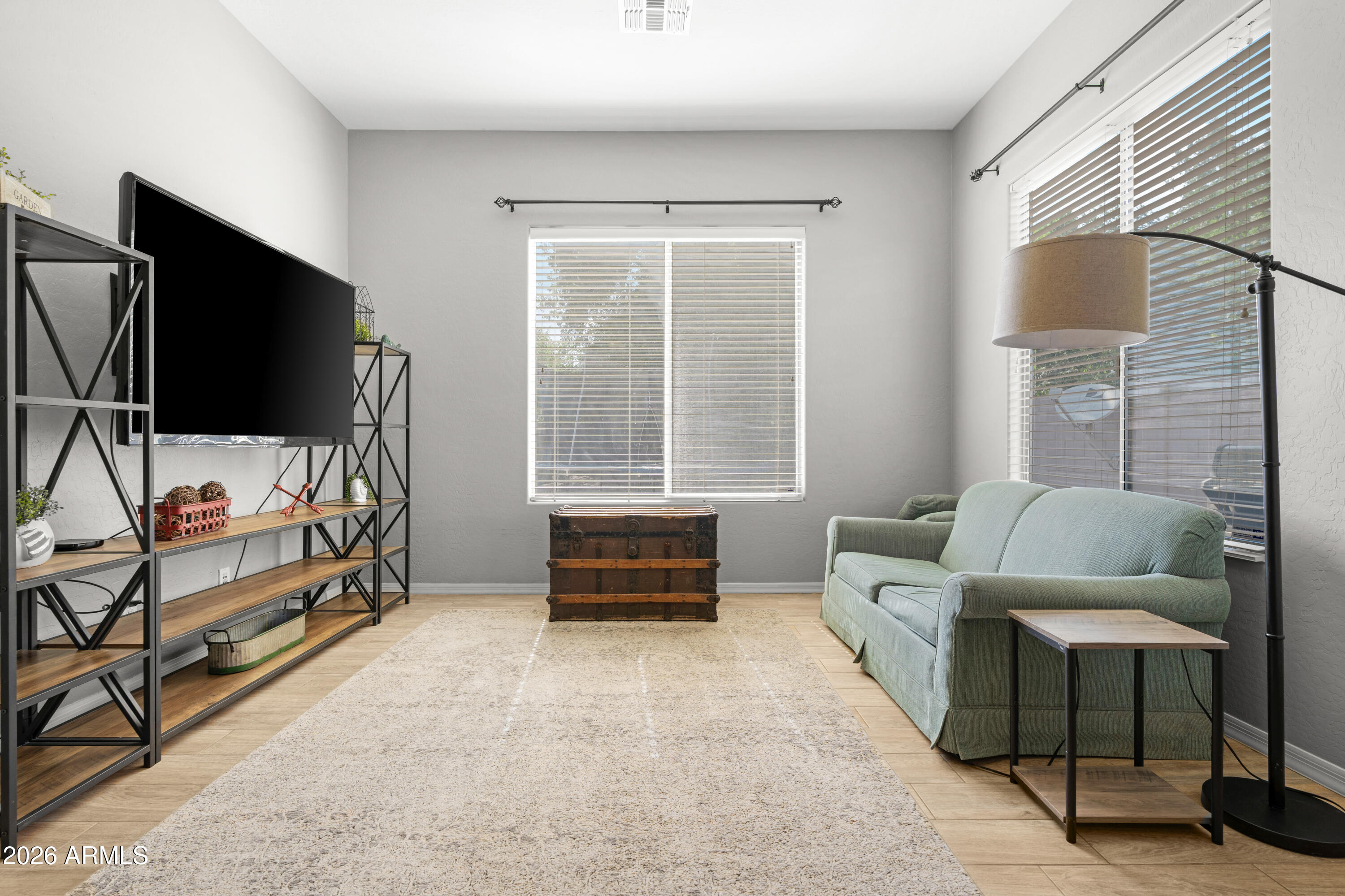 DREAMING SUMMIT UNIT 3B - Residential