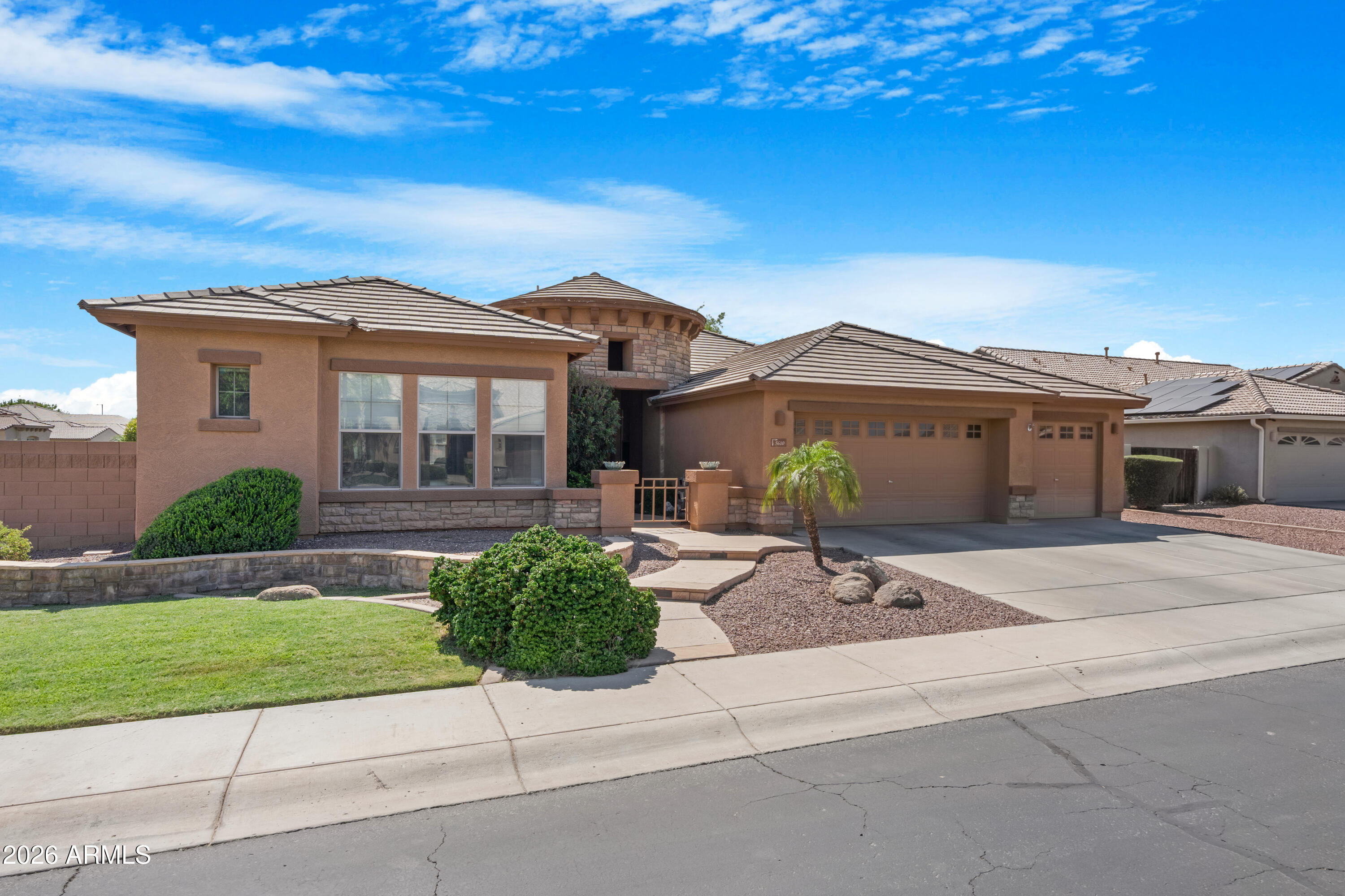 DREAMING SUMMIT UNIT 3B - Residential