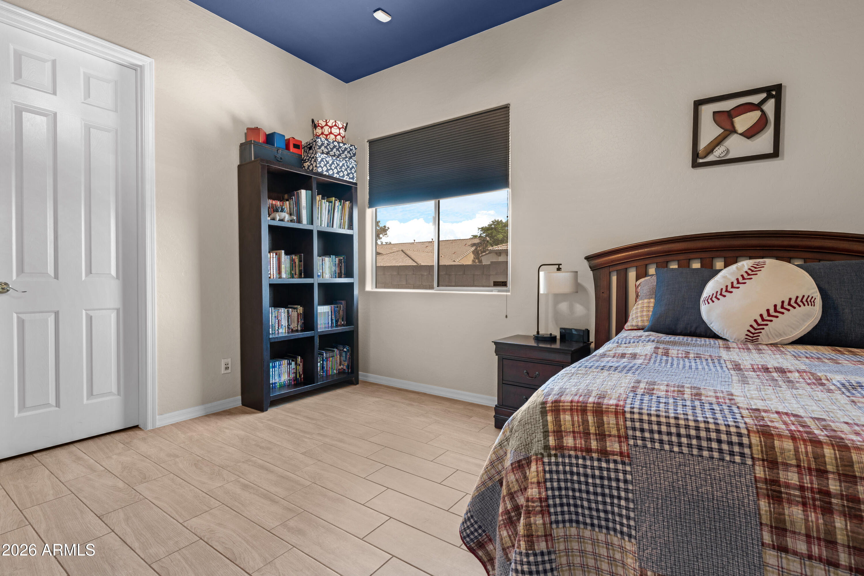 DREAMING SUMMIT UNIT 3B - Residential
