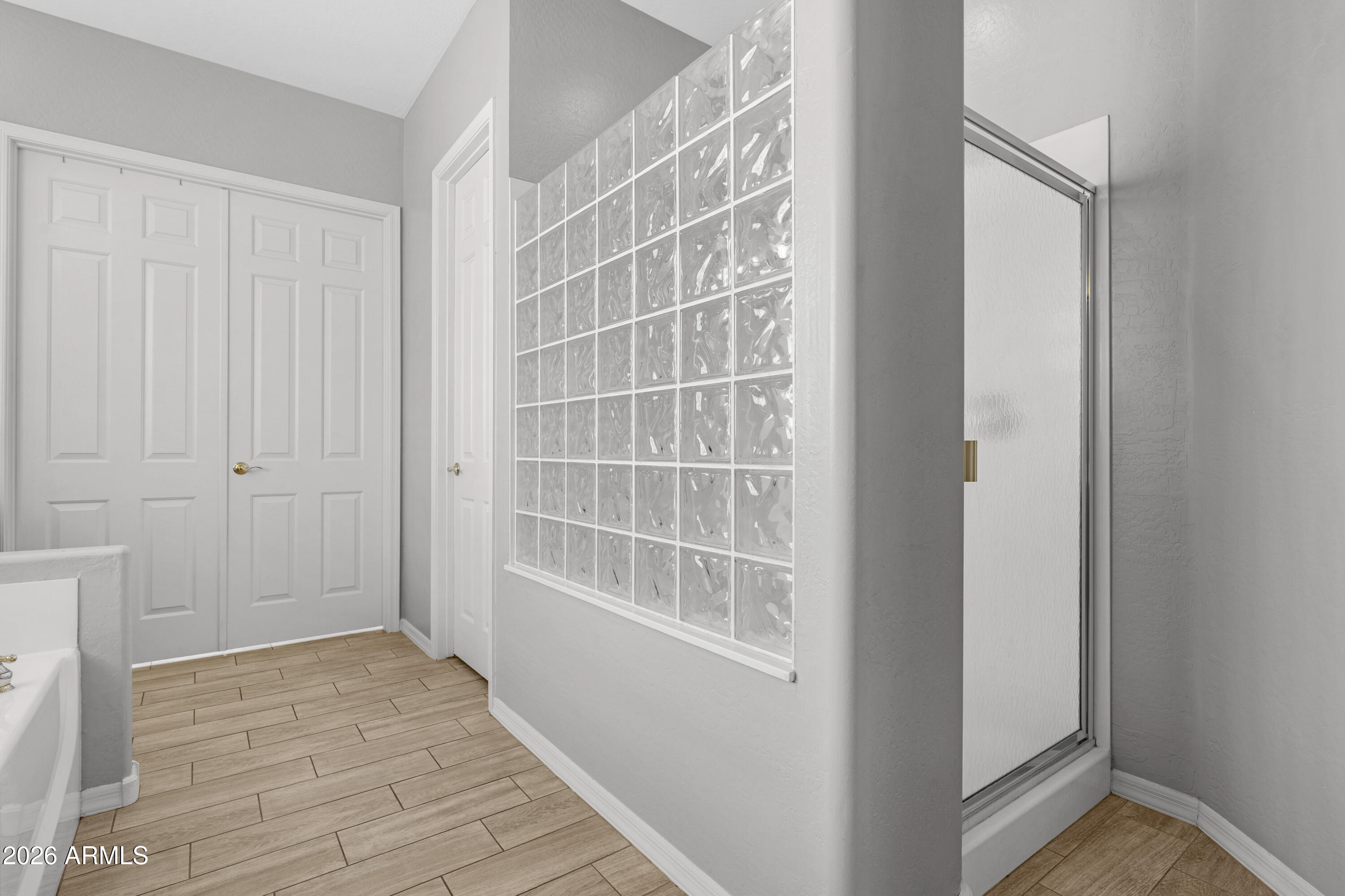 DREAMING SUMMIT UNIT 3B - Residential