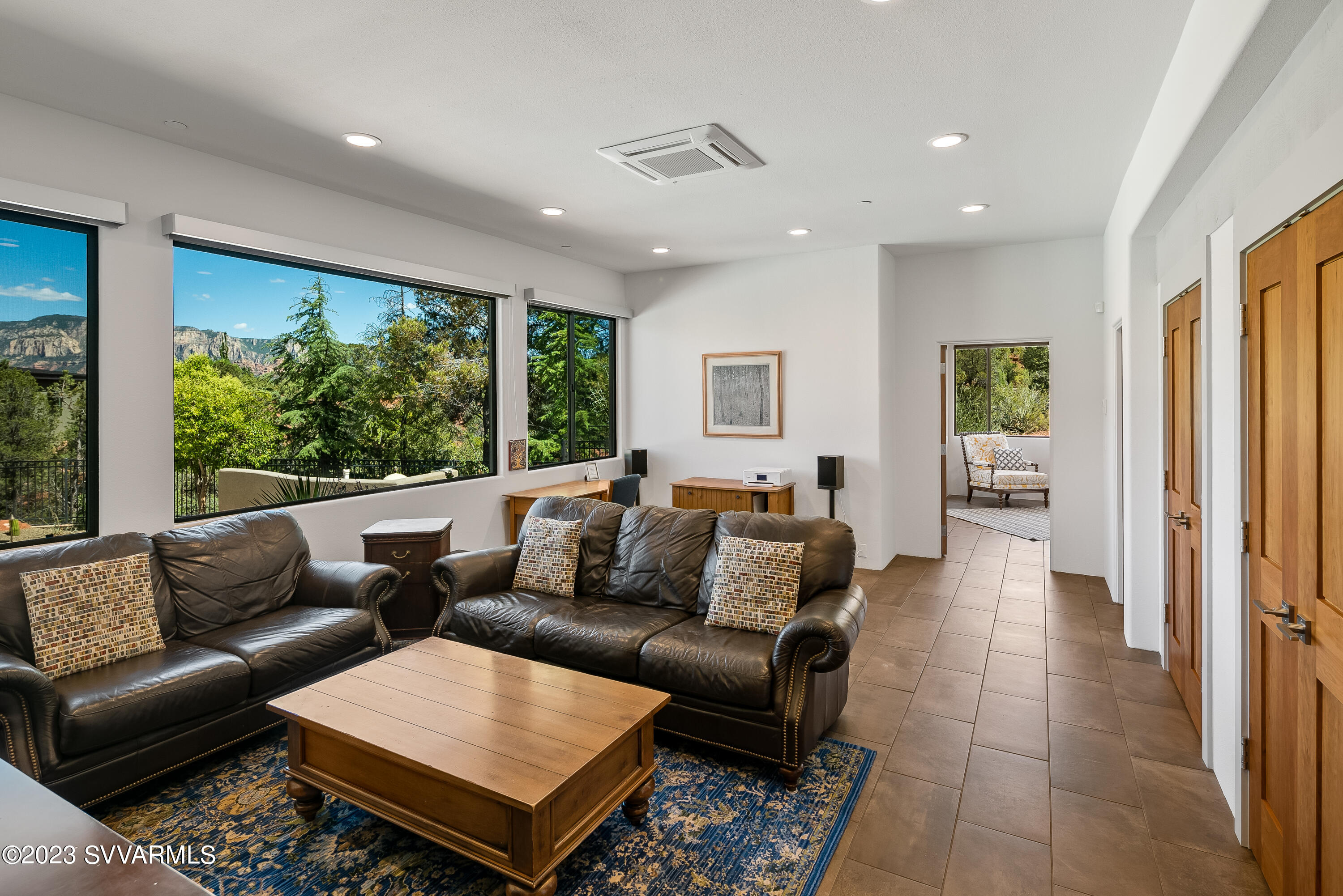 Shadow Rock - Residential