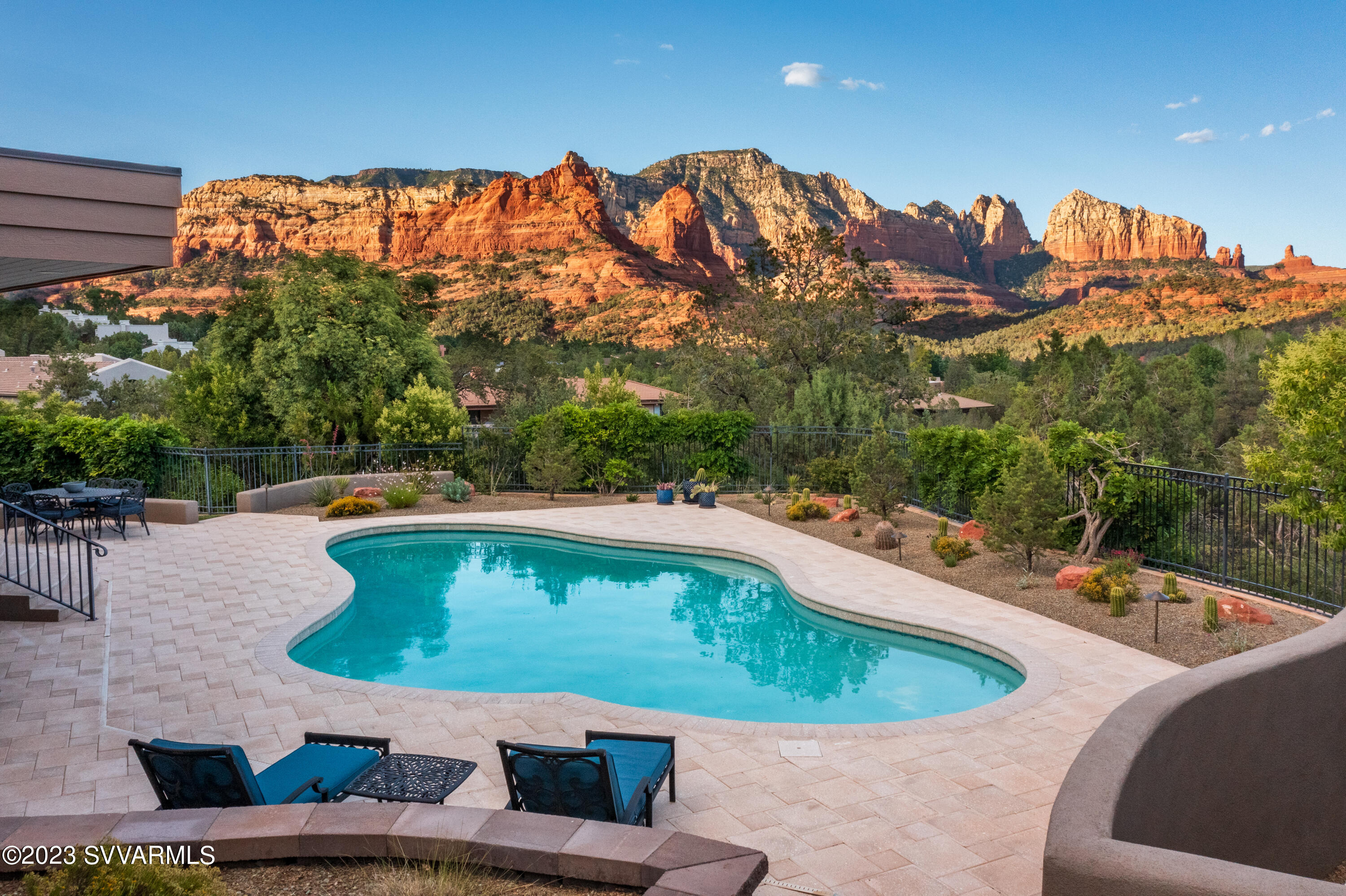 Shadow Rock - Residential