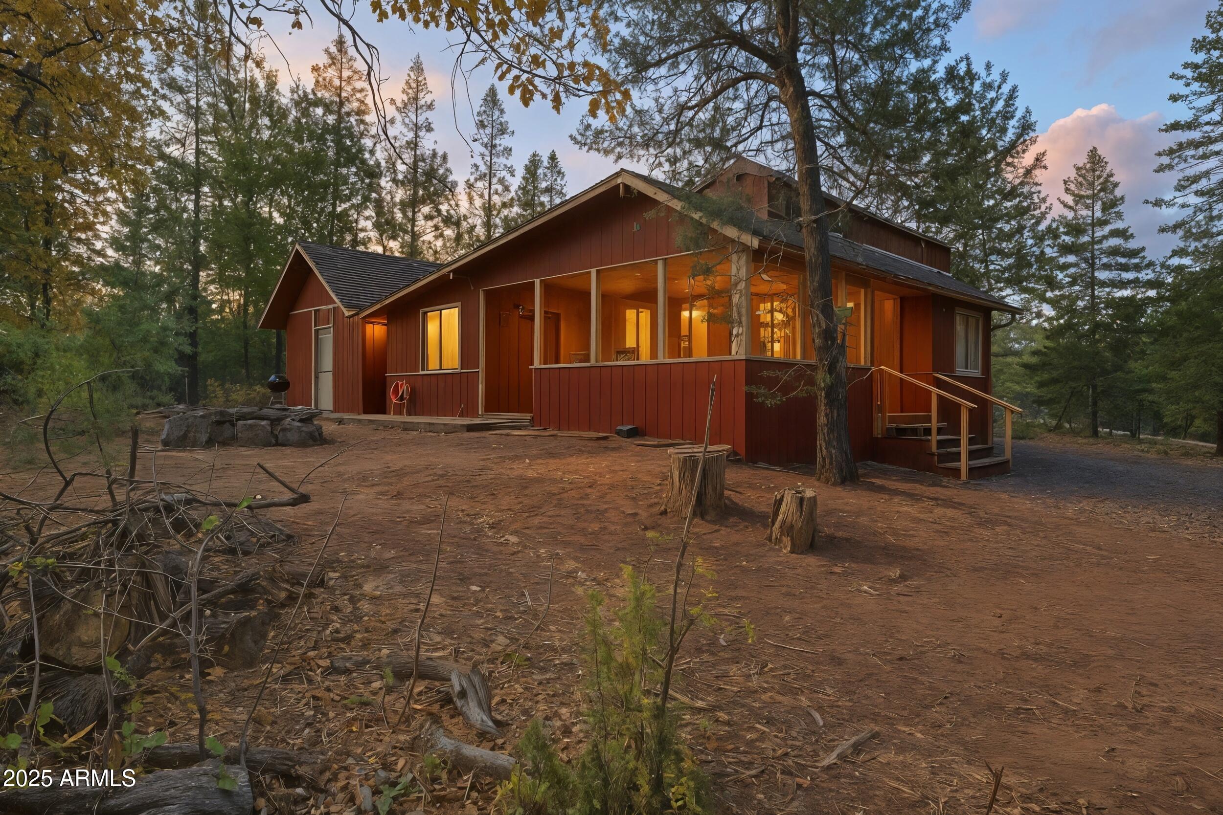 SEE CANYON HOMES - Residential
