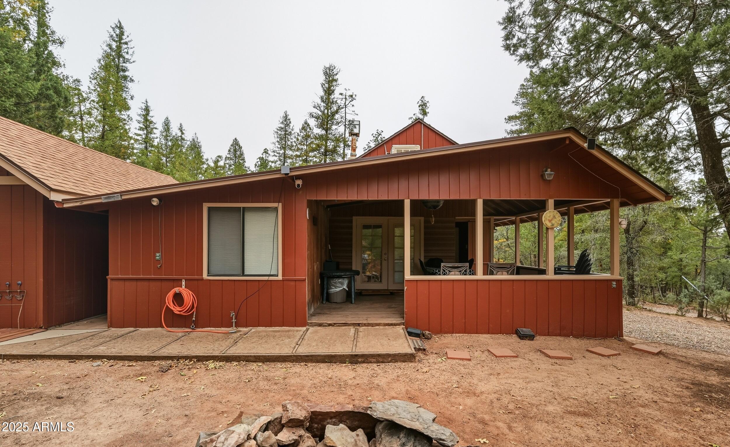 SEE CANYON HOMES - Residential
