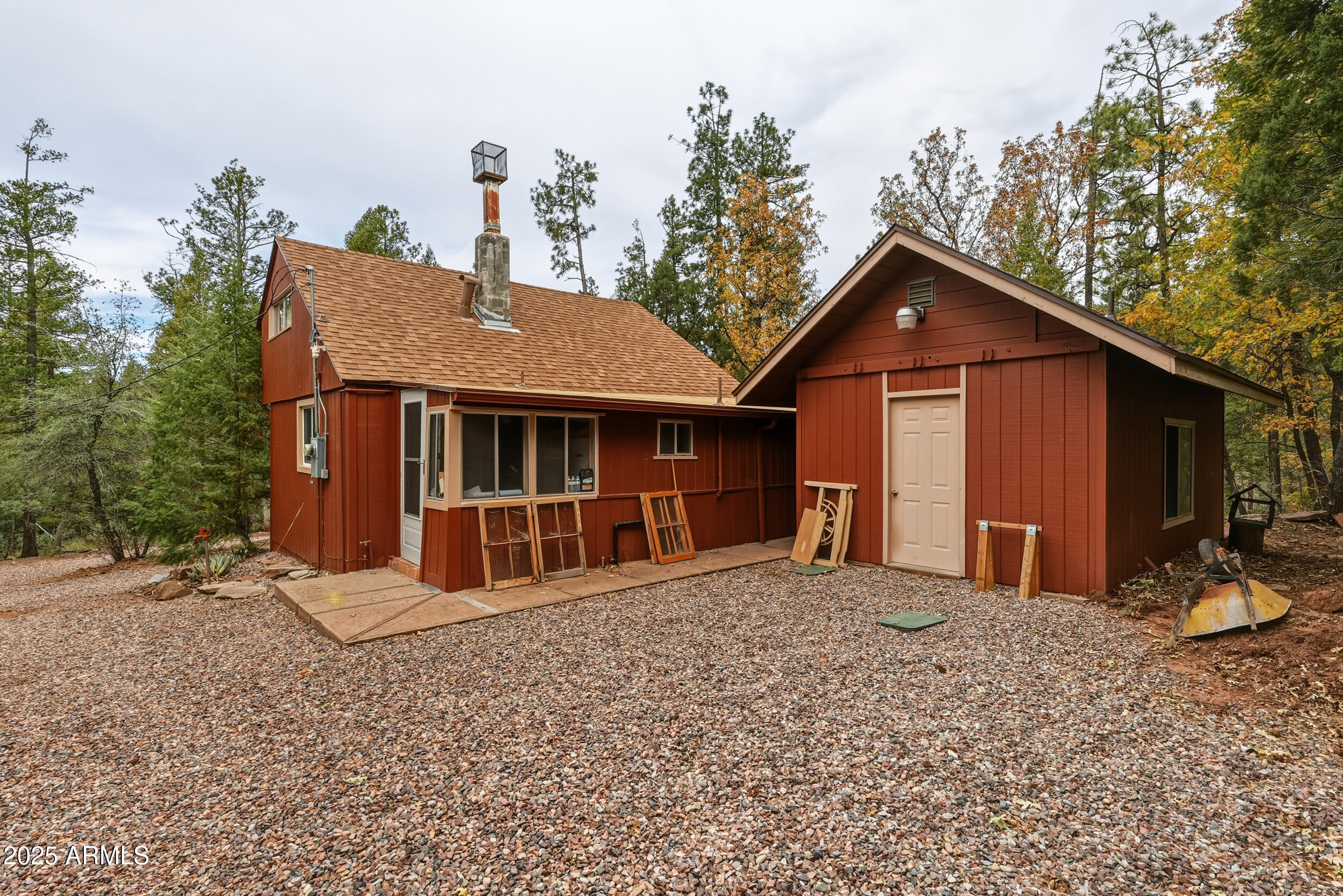 SEE CANYON HOMES - Residential