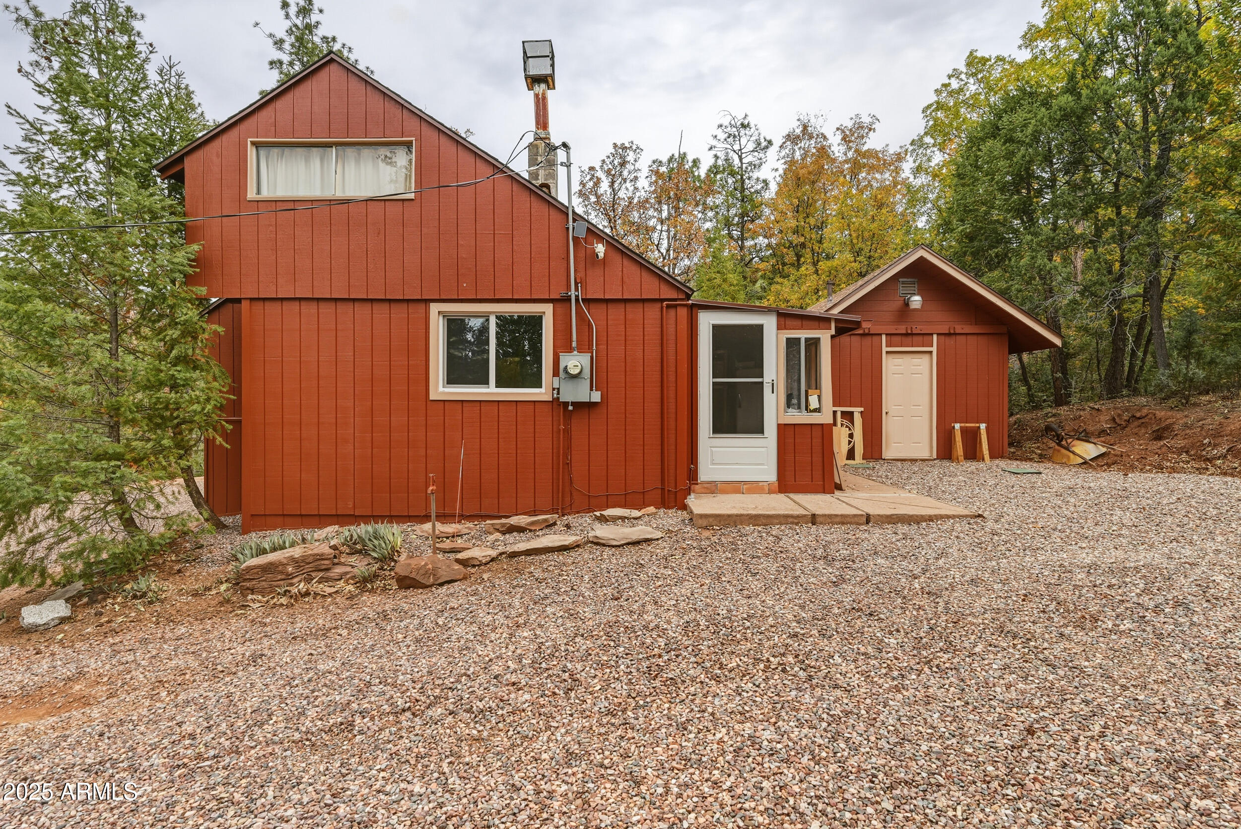 SEE CANYON HOMES - Residential