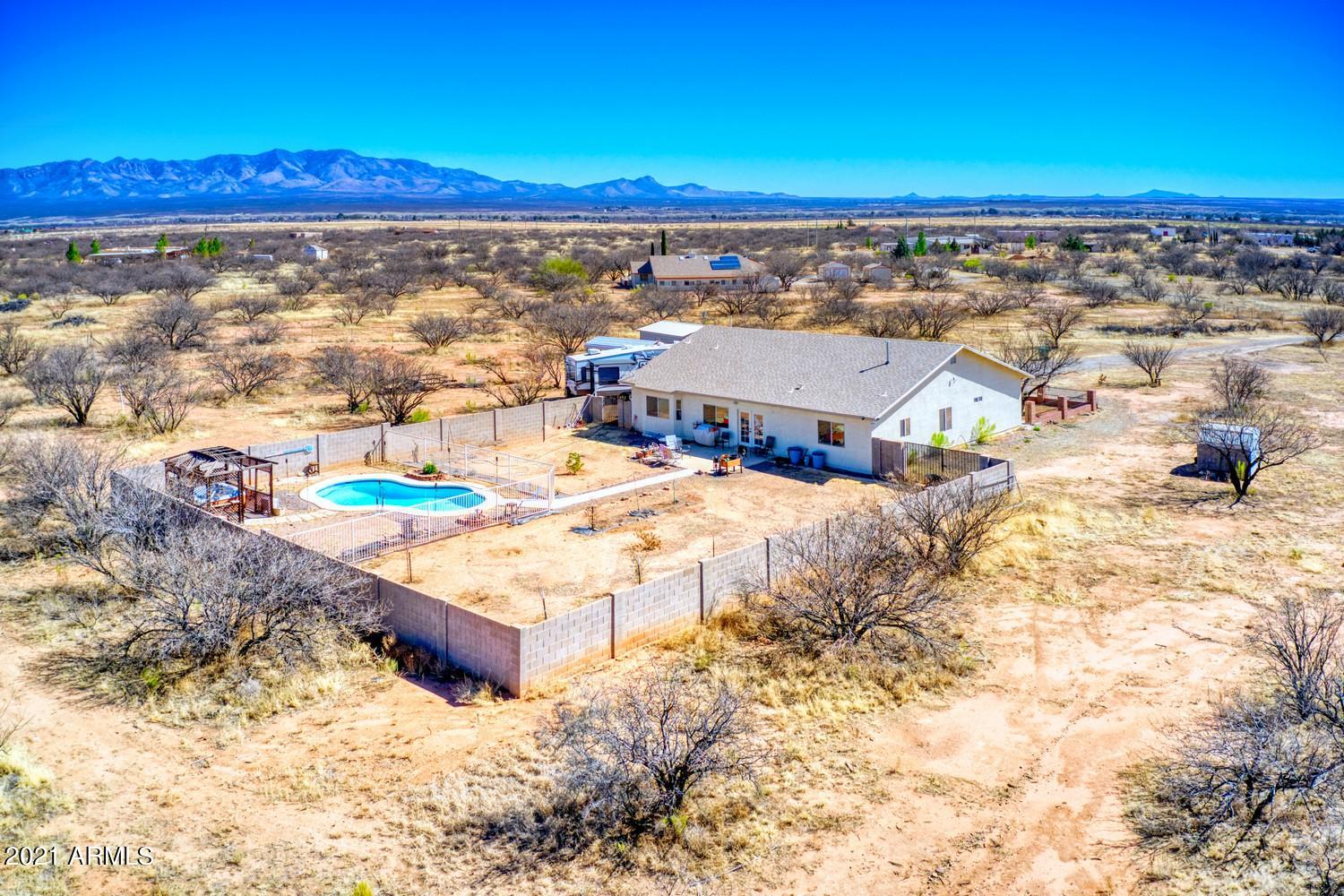 RIO RANCHO ESTATES UNIT 2 - Residential