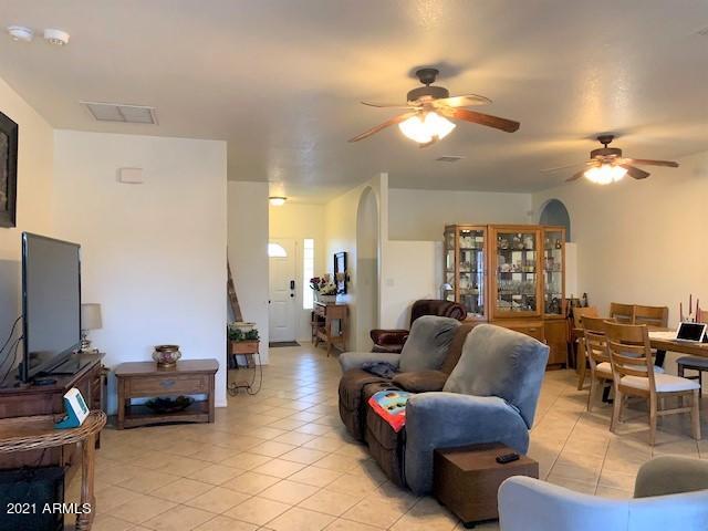 RIO RANCHO ESTATES UNIT 2 - Residential