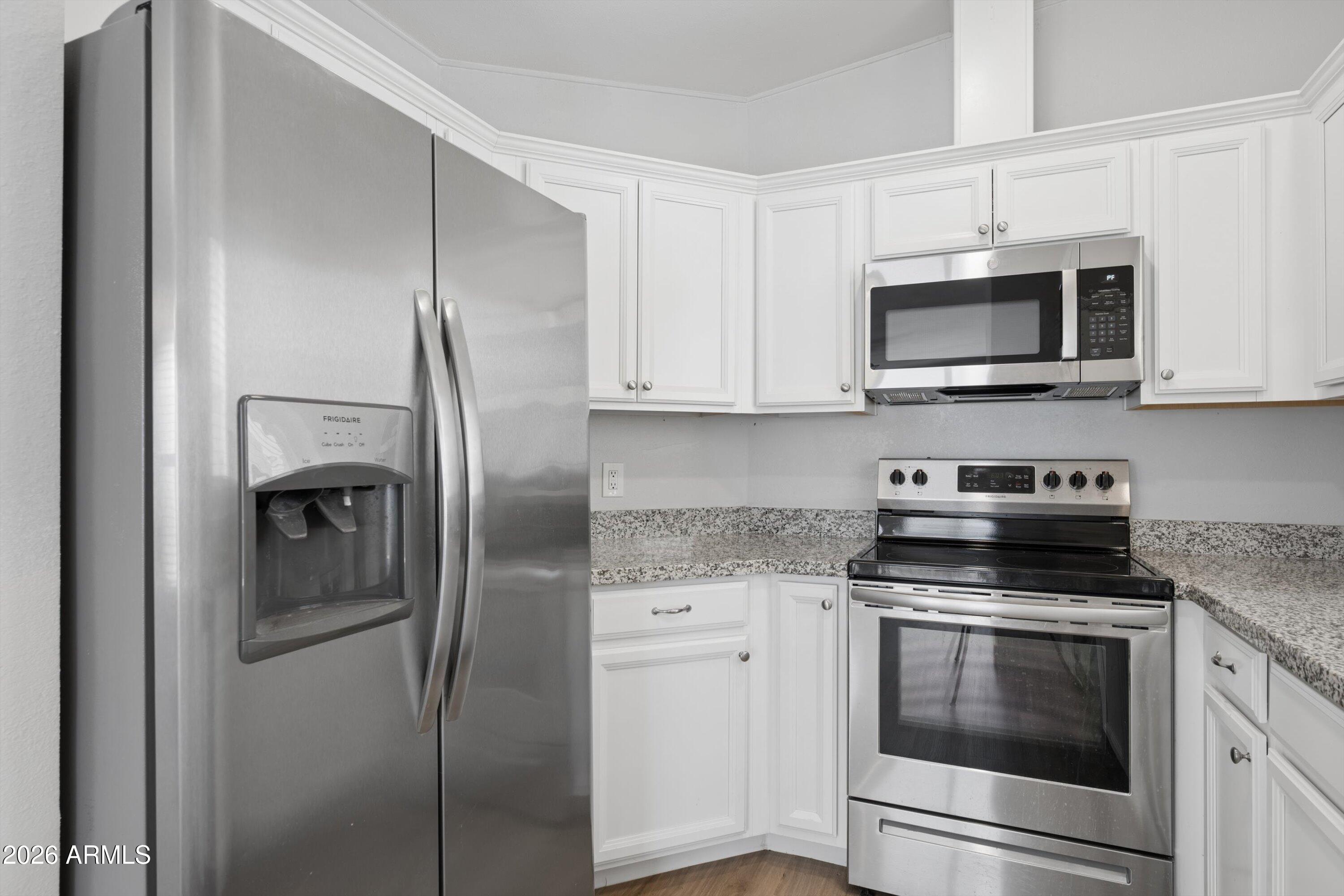SUNBIRD - Residential Lease