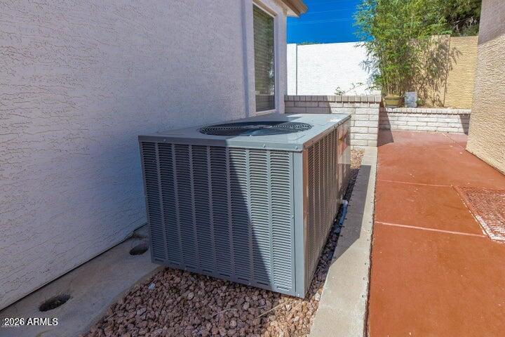 SUNBIRD - Residential Lease