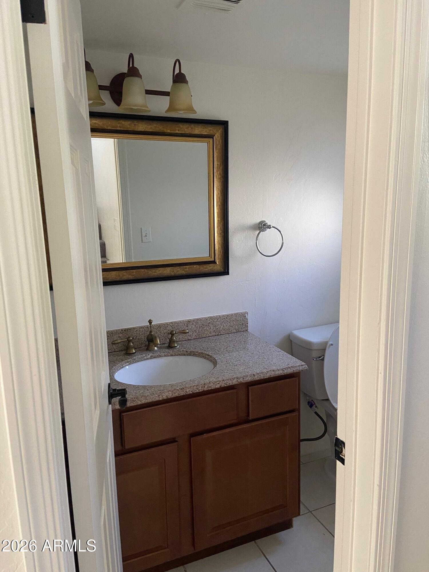 SARKIS MANOR CONDOMINIUM - Residential Lease