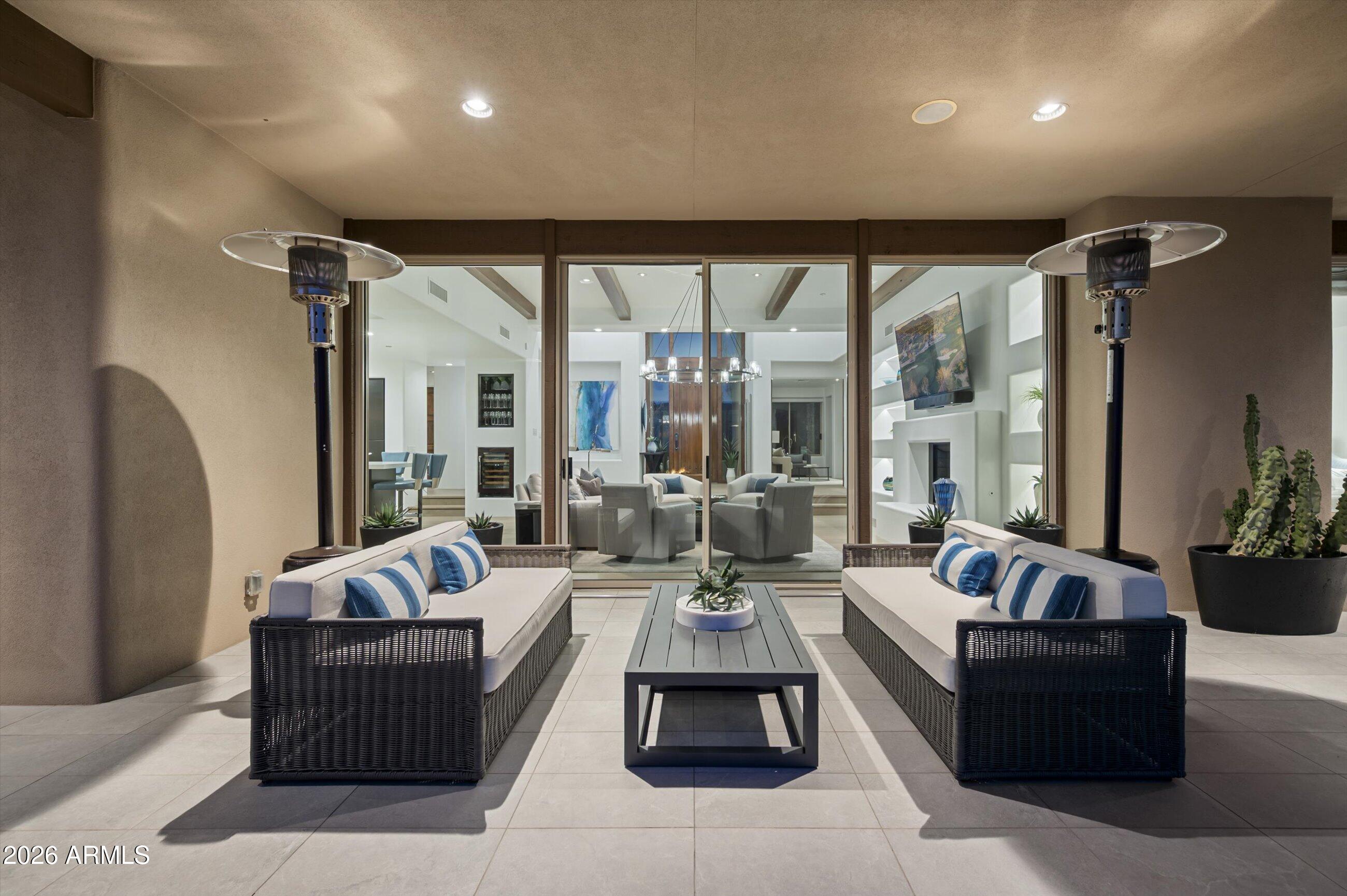 DESERT MOUNTAIN - Residential