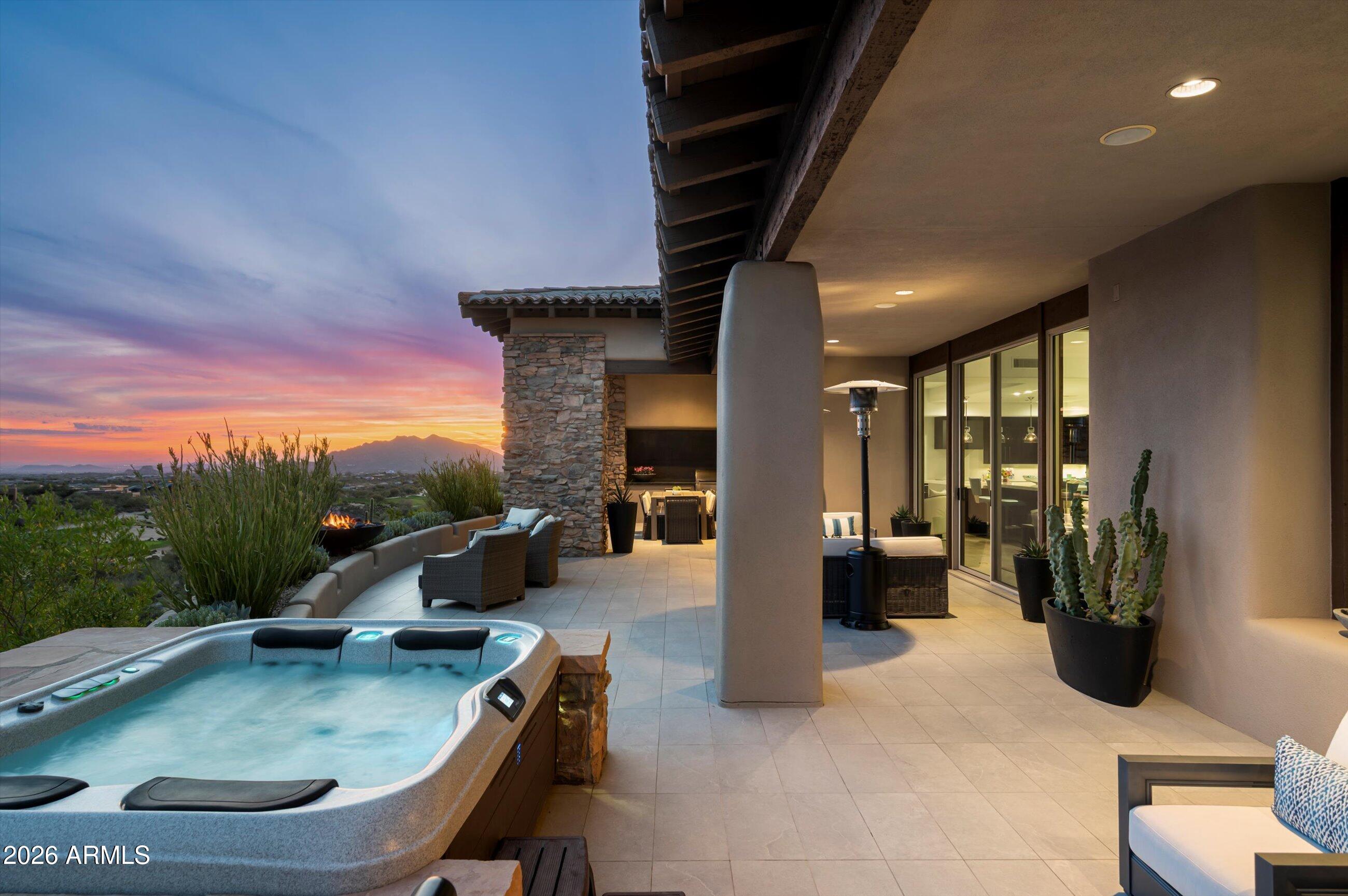 DESERT MOUNTAIN - Residential