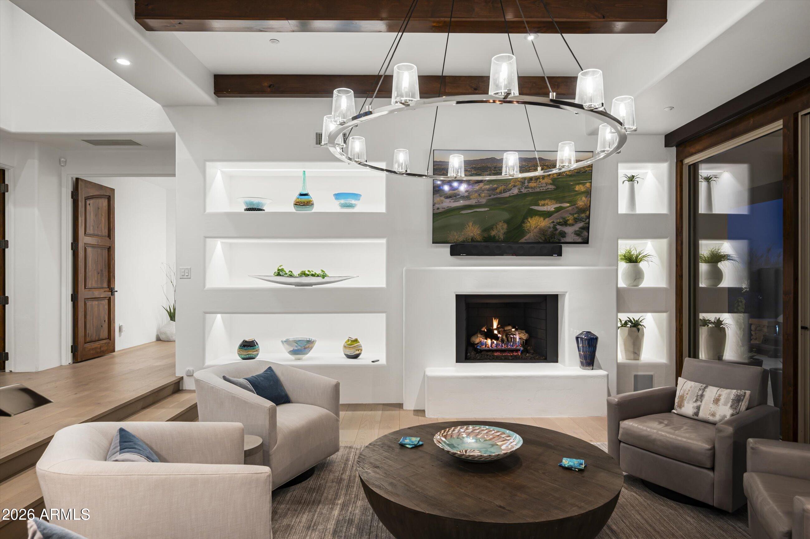 DESERT MOUNTAIN - Residential