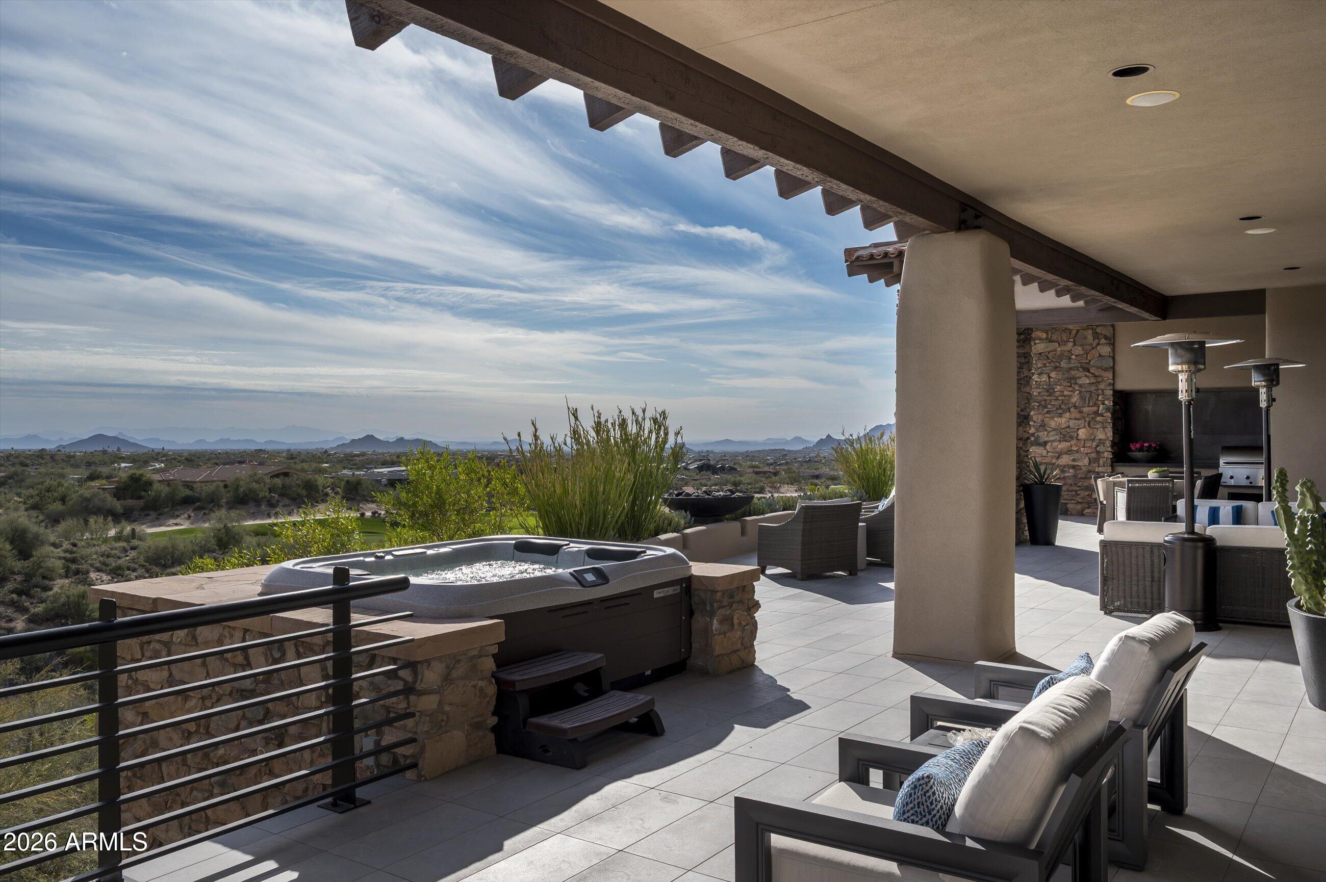 DESERT MOUNTAIN - Residential