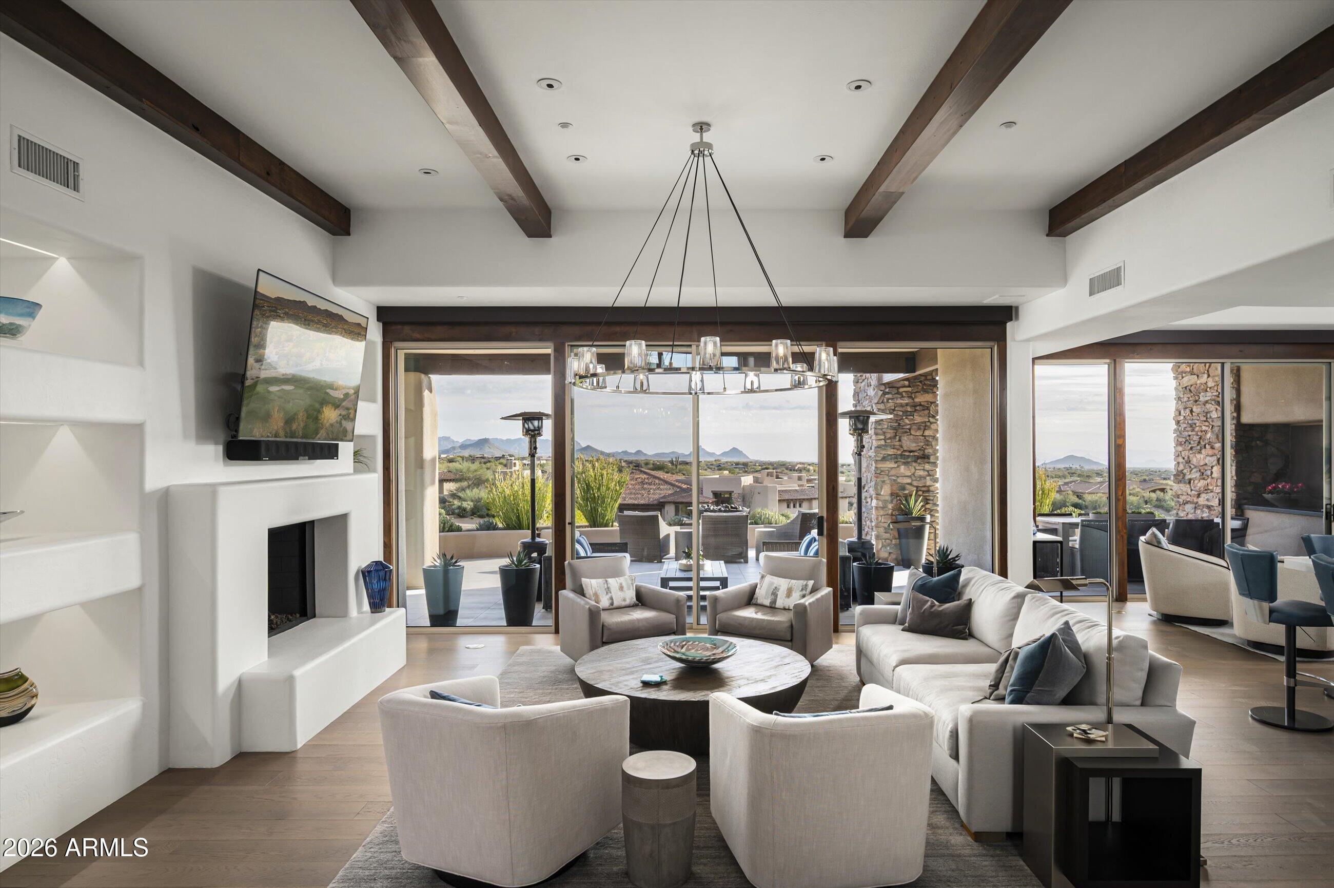 DESERT MOUNTAIN - Residential