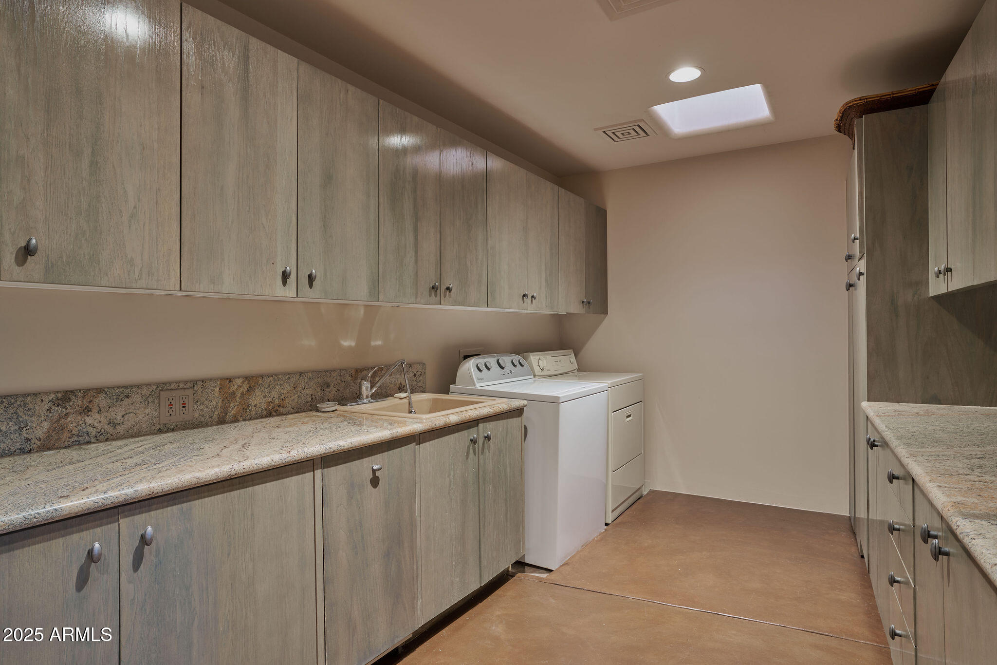 DESERT MOUNTAIN PHASE 2 UNIT 6 LT 1-94 TR A B - Residential