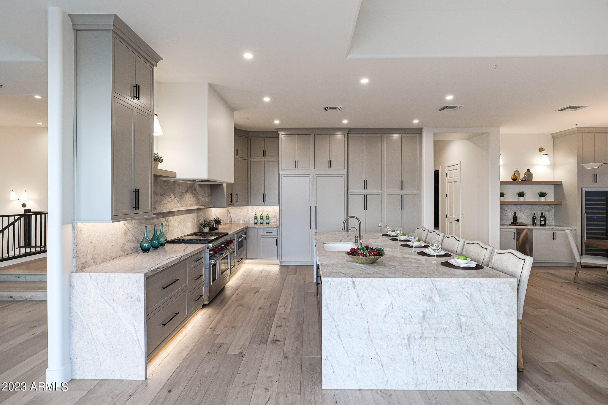 SCOTTSDALE MOUNTAIN - Residential