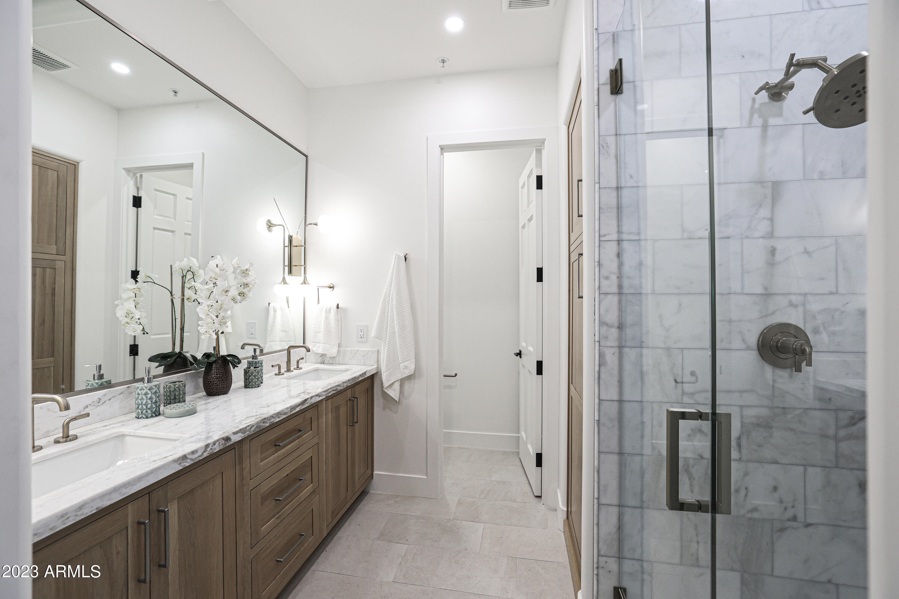 SCOTTSDALE MOUNTAIN - Residential