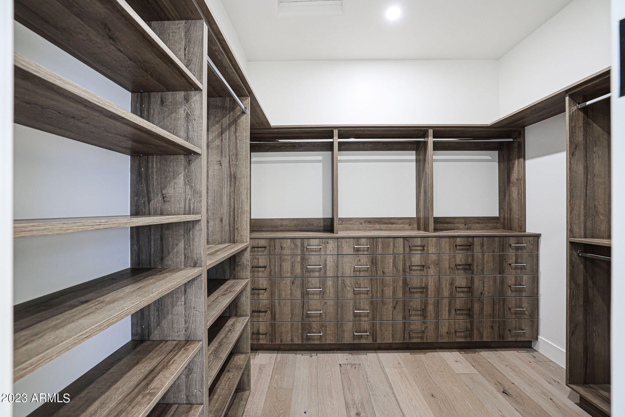 SCOTTSDALE MOUNTAIN - Residential