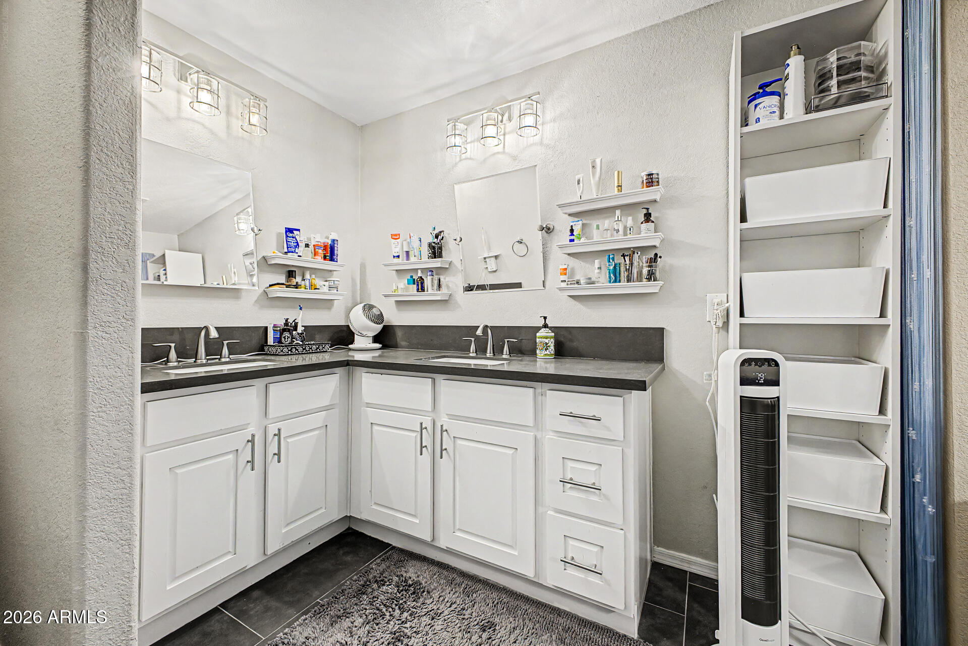 SUHUARO HILLS ESTATES 2 - Residential