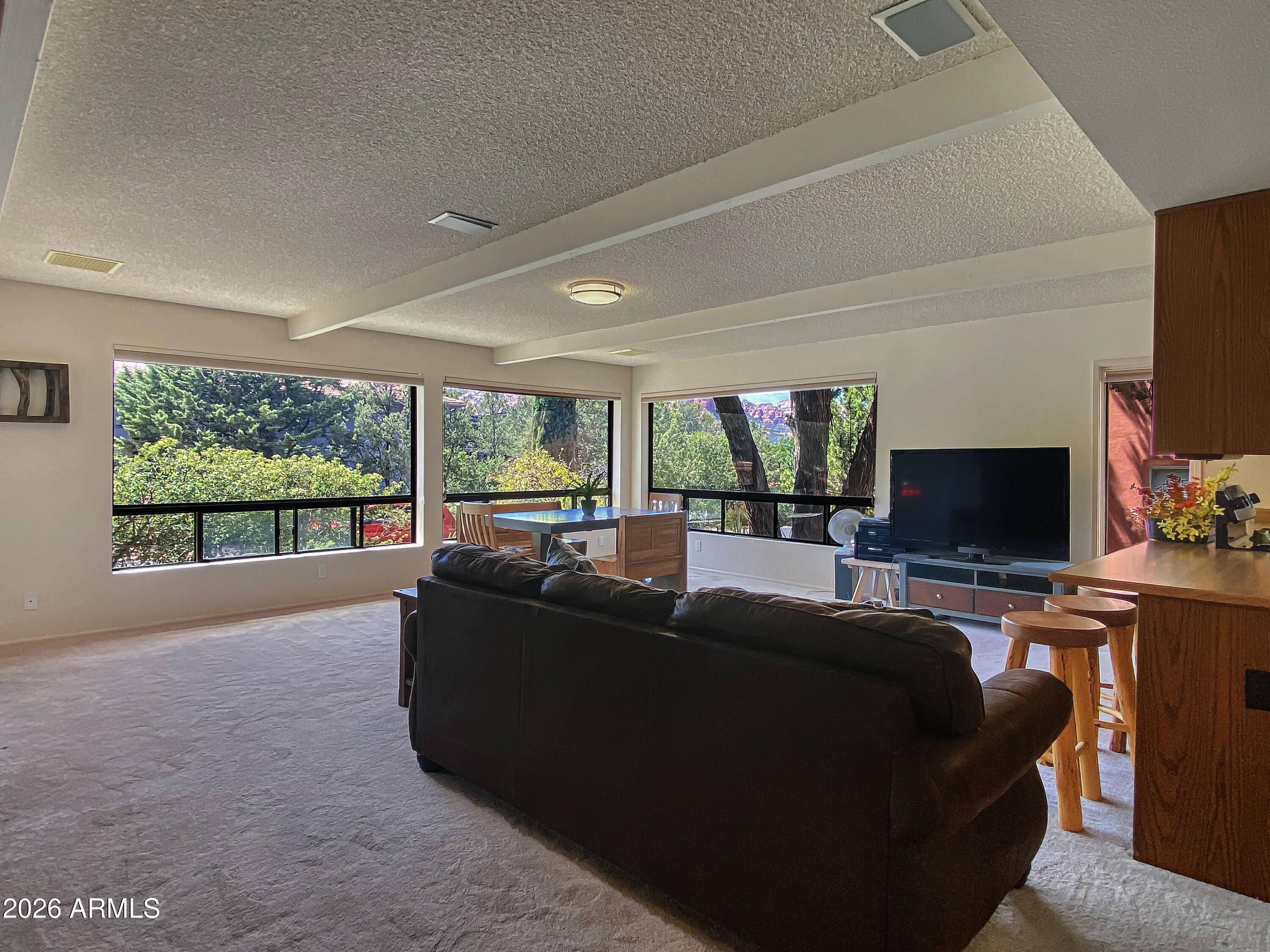 ROLLING HILLS ESTATES 3 - Residential