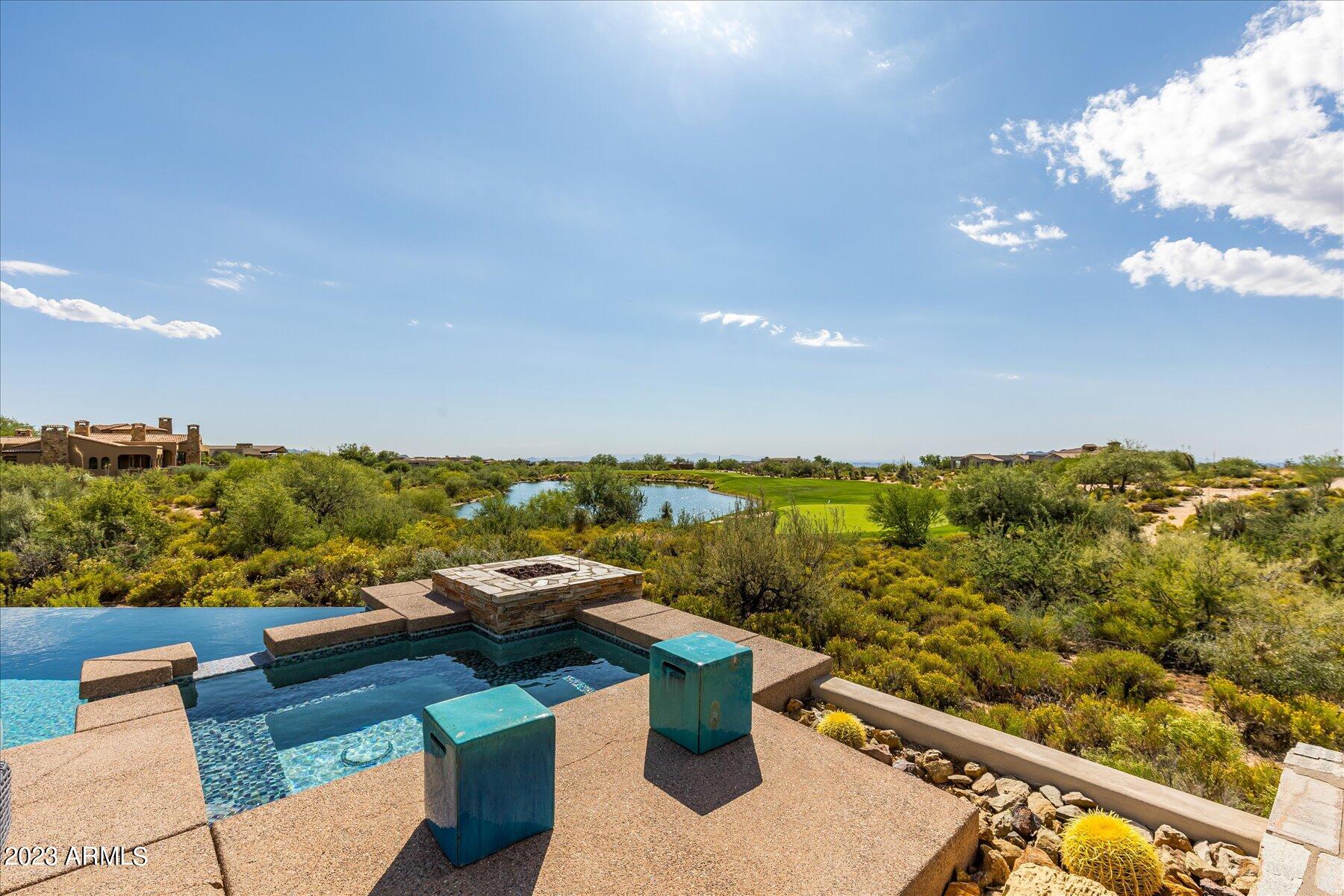 DESERT MOUNTAIN - Residential