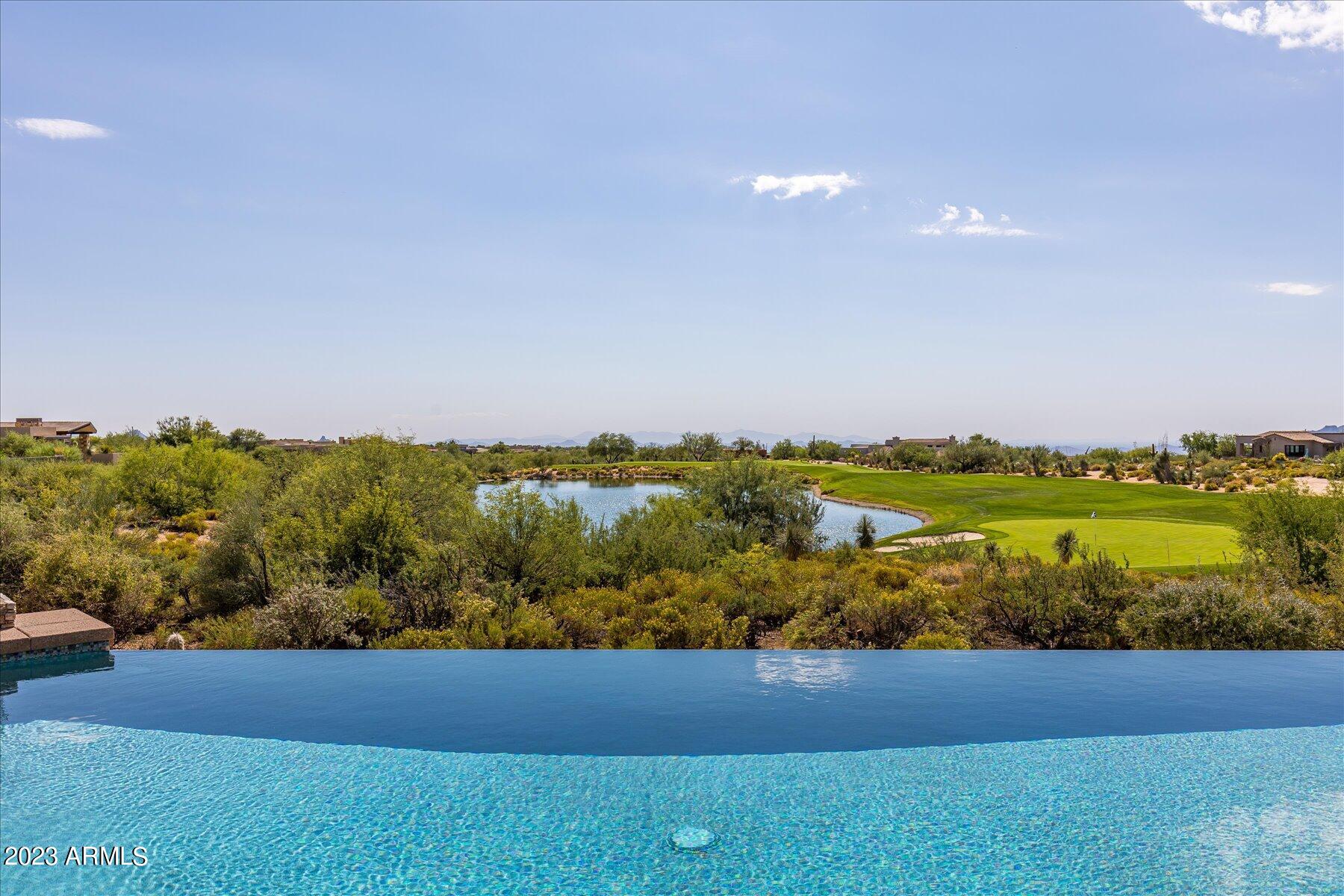 DESERT MOUNTAIN - Residential