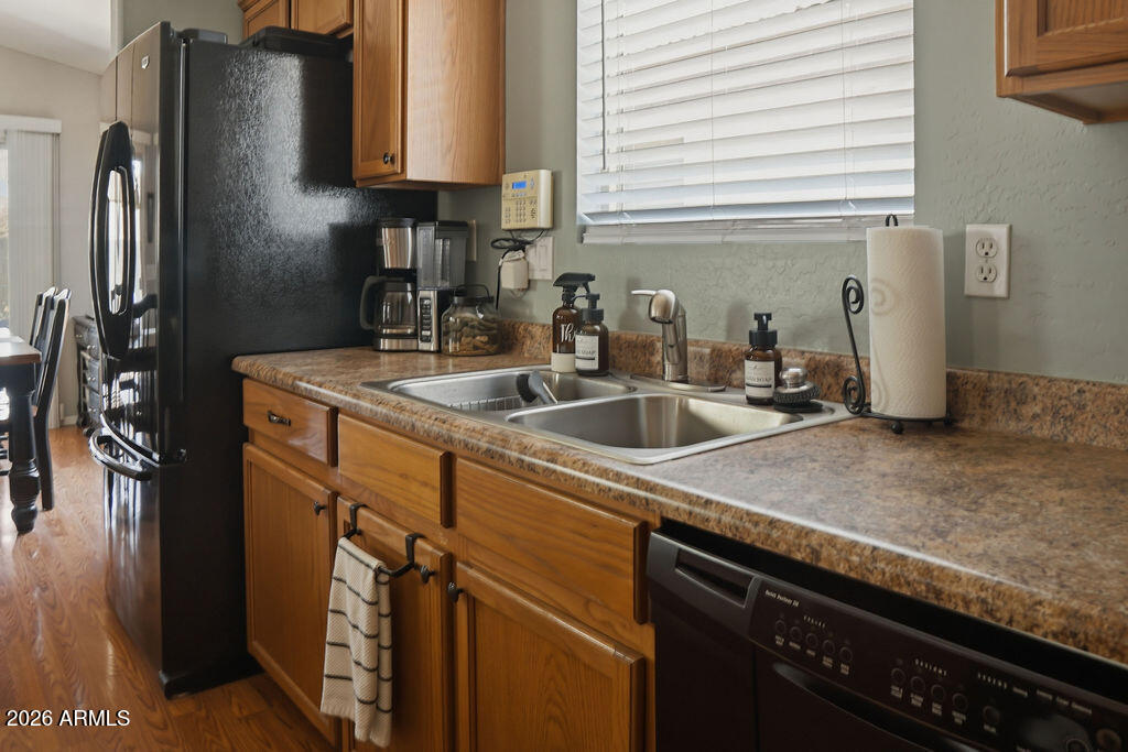 THOMPSON RANCH PHASE 1 AND 2 - Residential