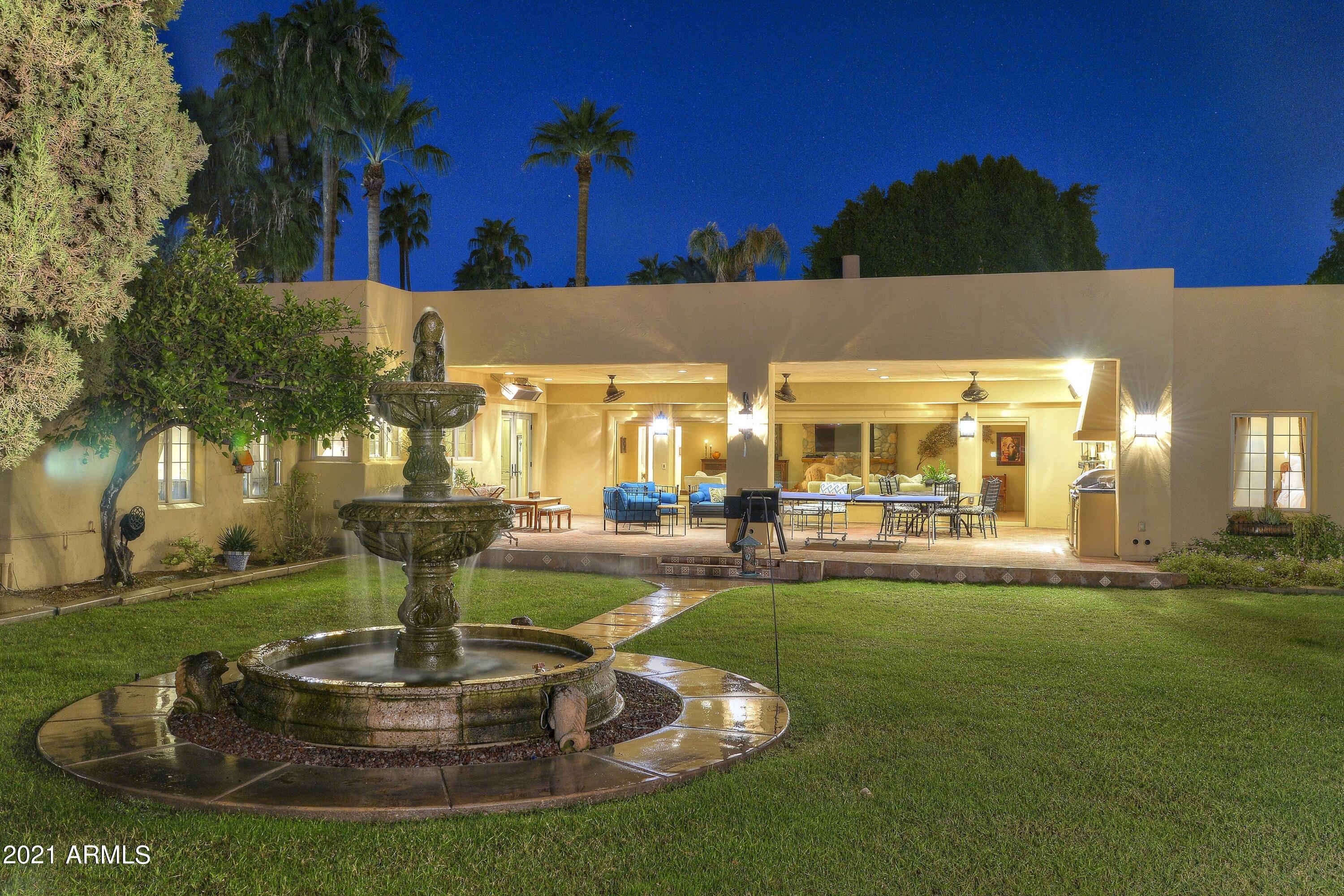 Country Club Manor - Residential