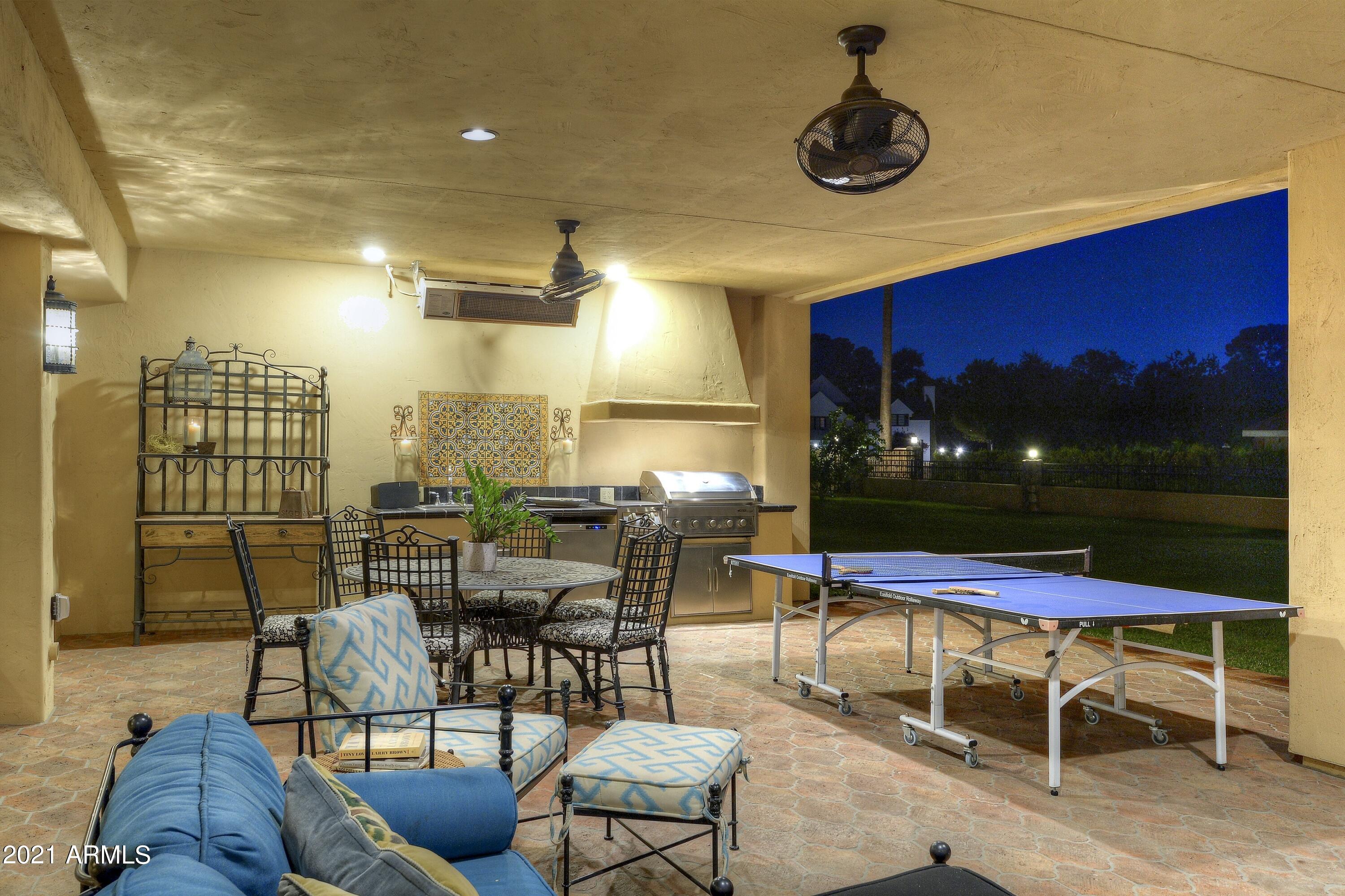 Country Club Manor - Residential