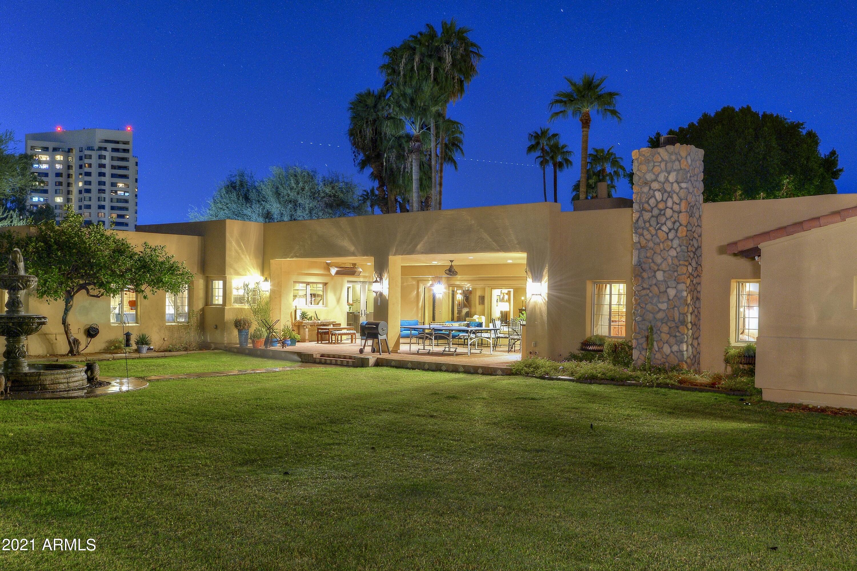 Country Club Manor - Residential