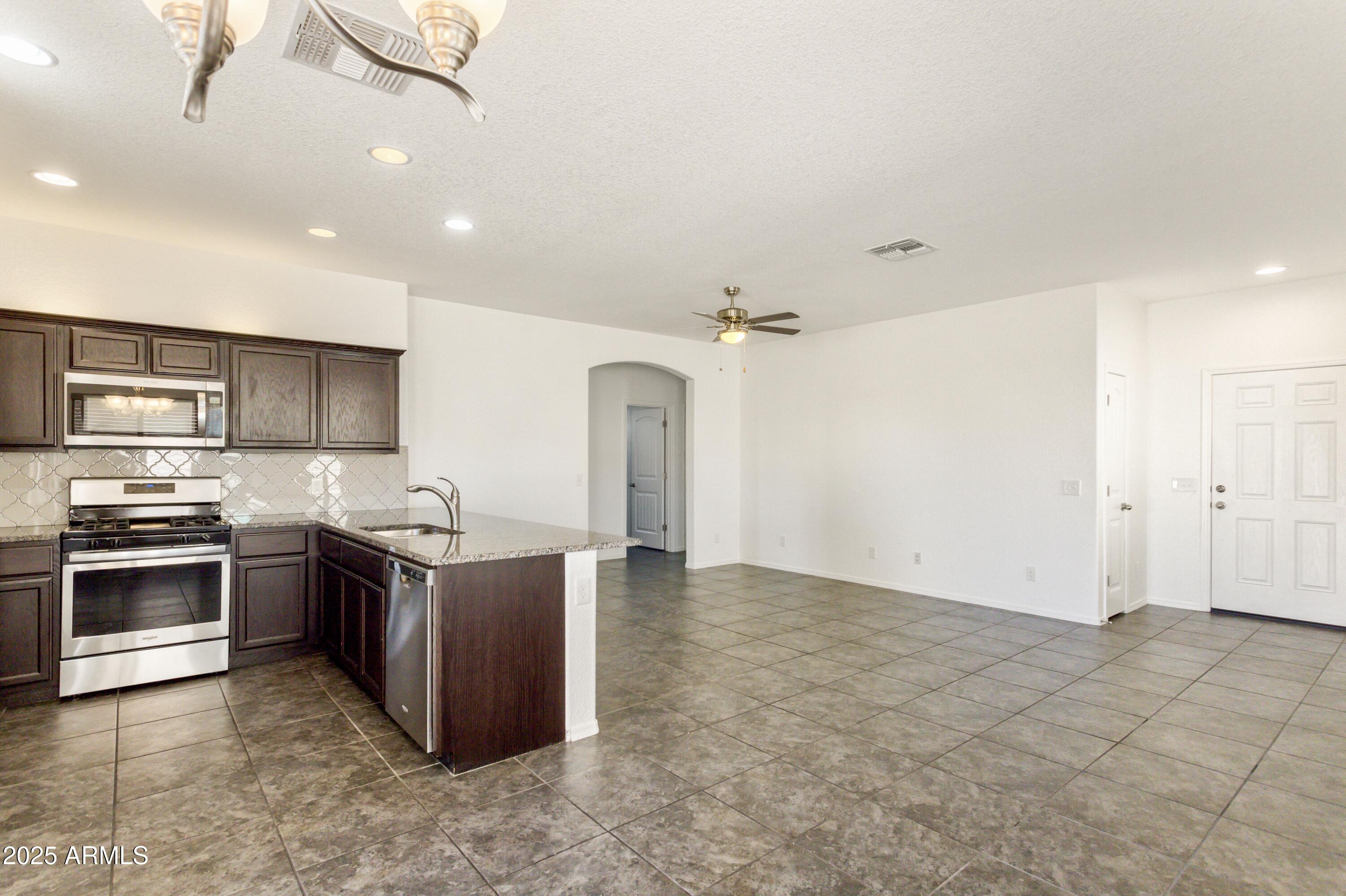 CHAPARRAL VILLAGE NORTH PHASE 6D - Residential