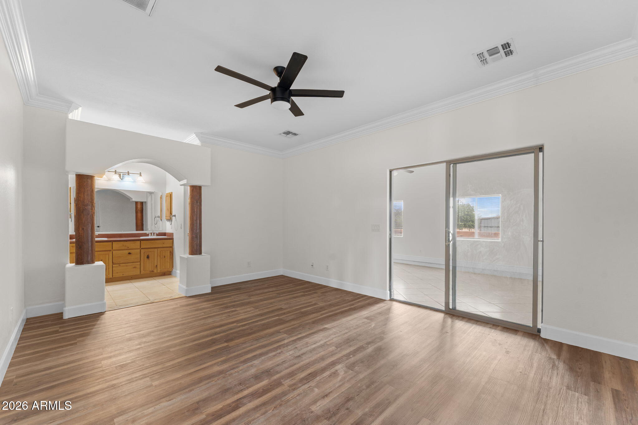 NO HOA, Horse Property - Residential