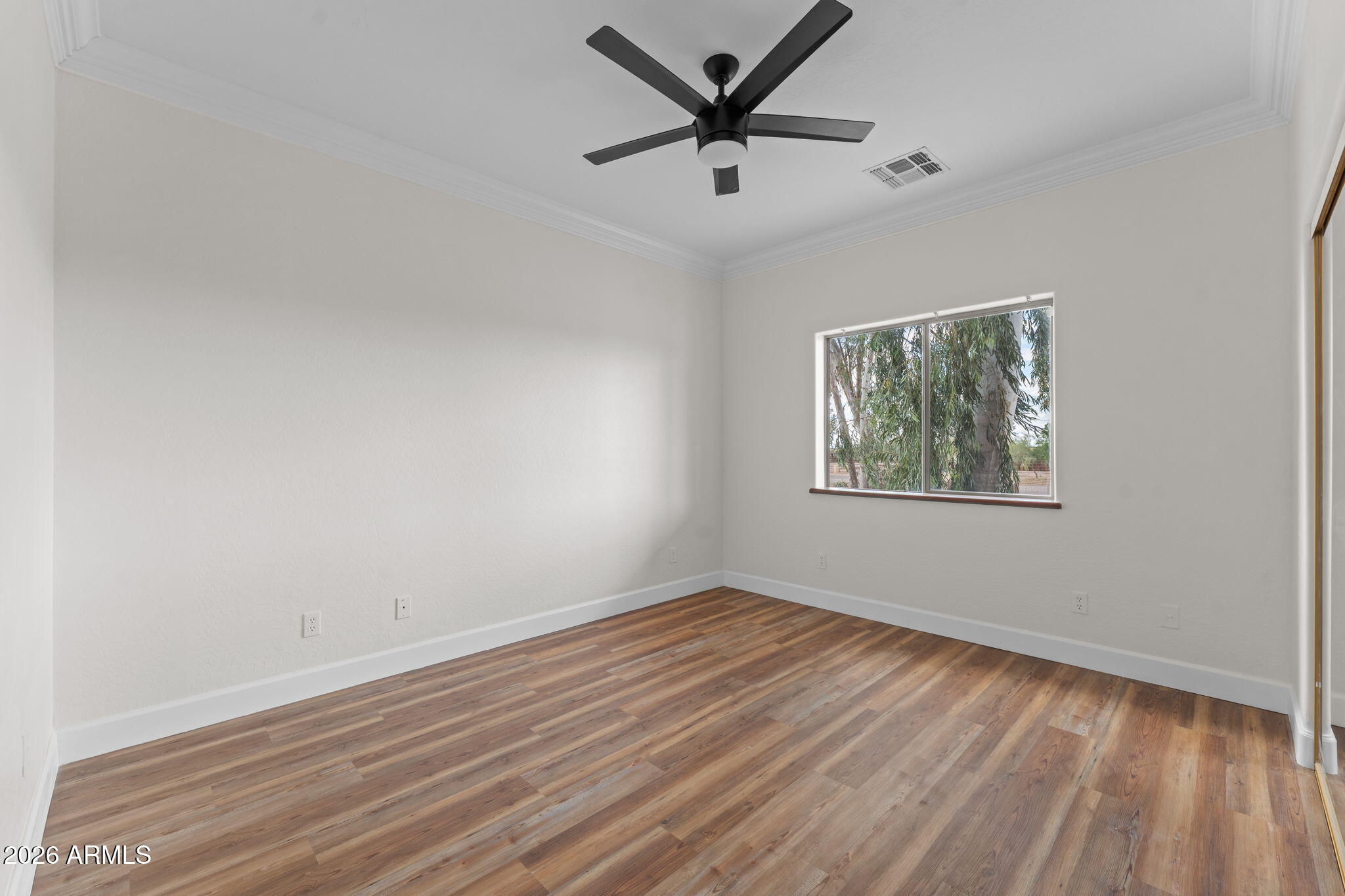 NO HOA, Horse Property - Residential