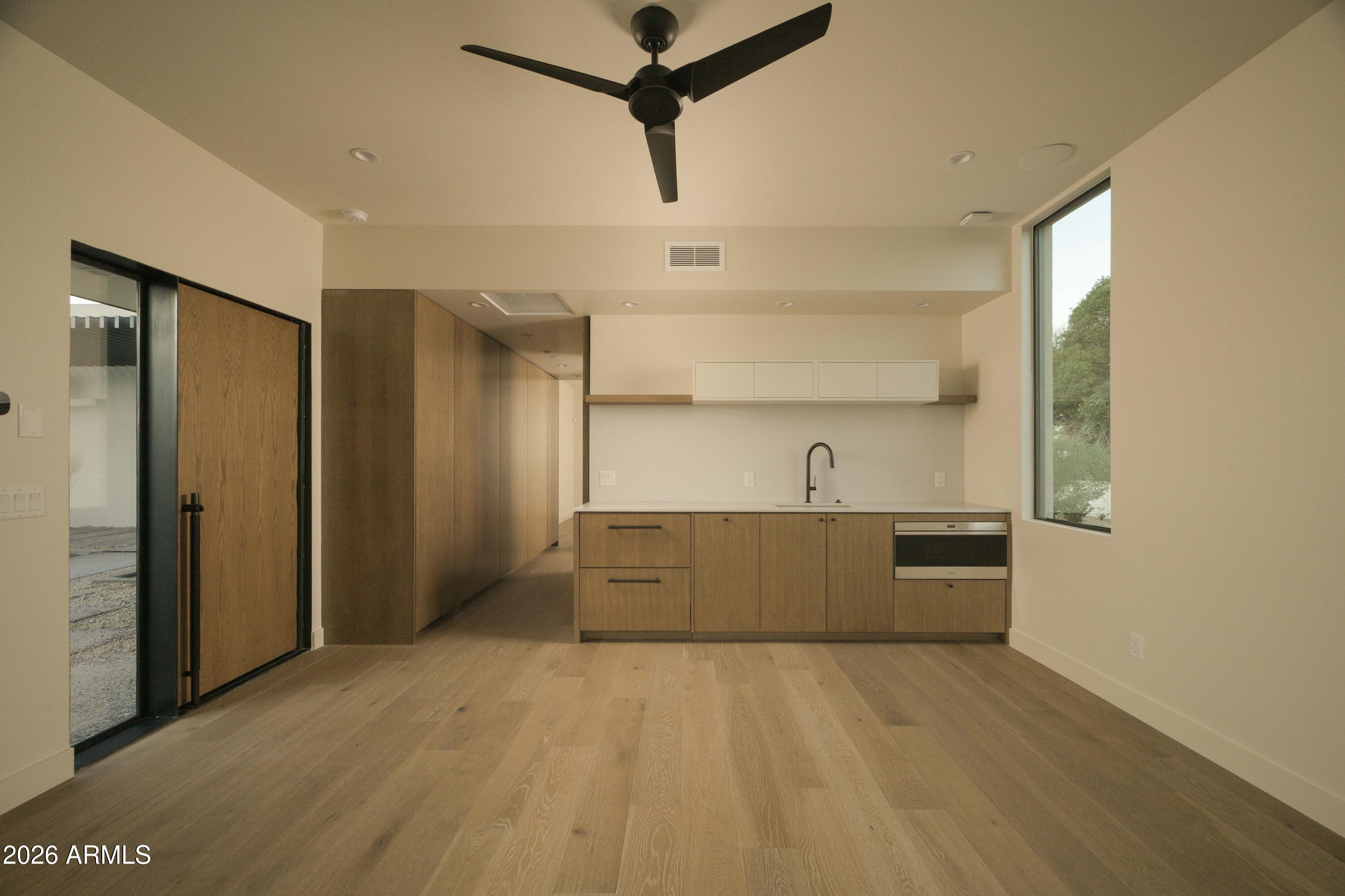 CAMELBACK LANDS 7 - Residential