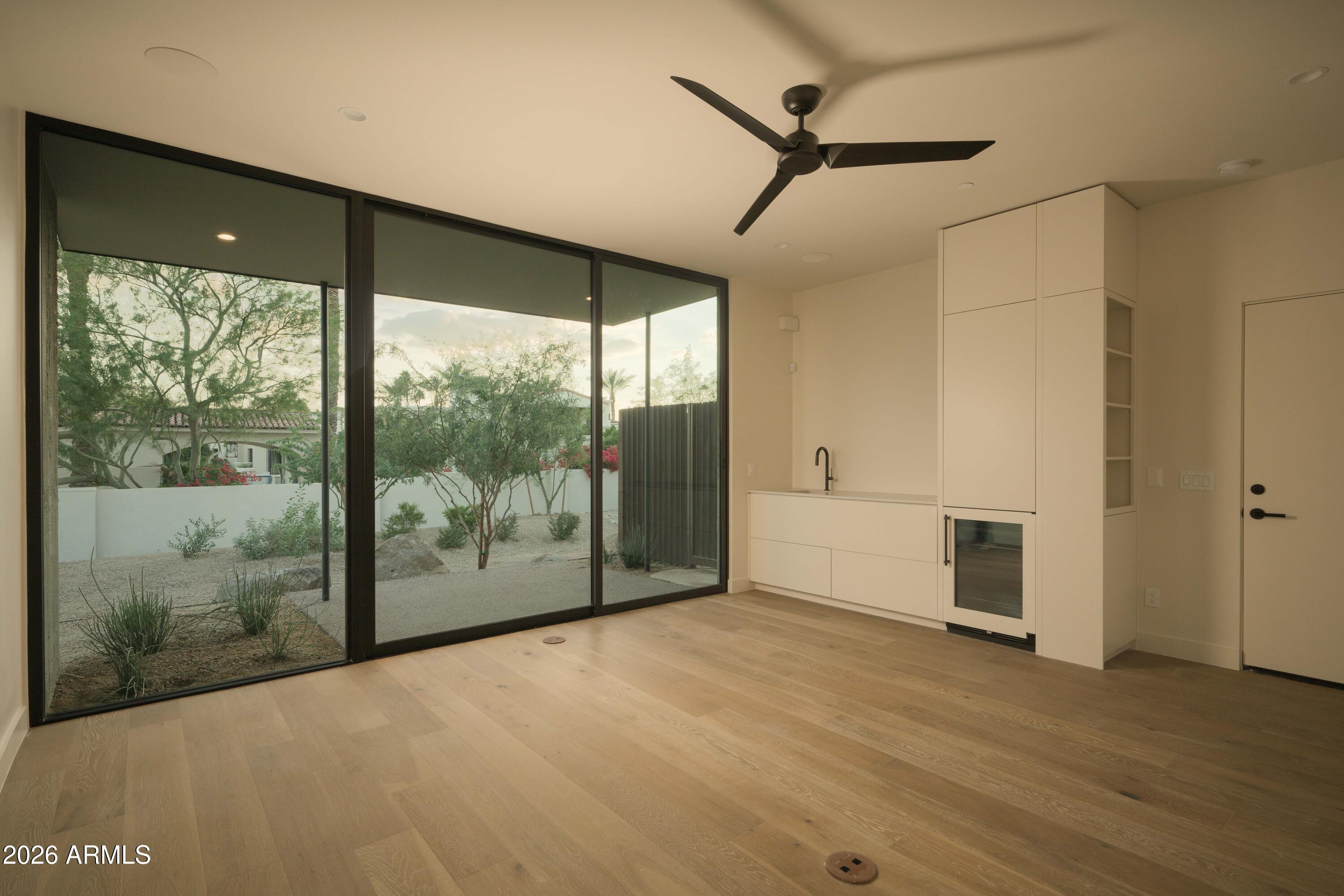 CAMELBACK LANDS 7 - Residential