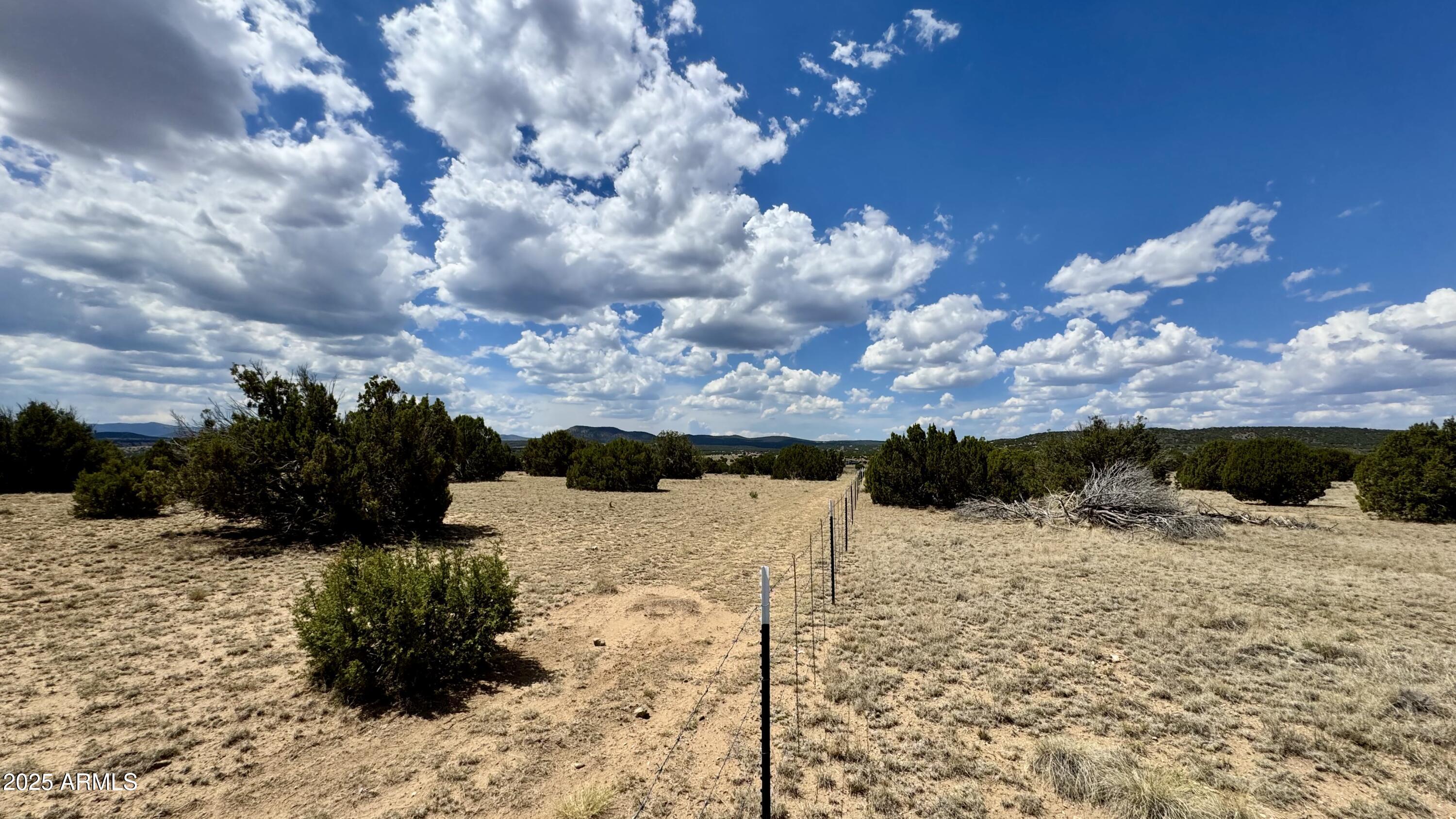 LAKE VIEW RANCH UNIT 4 - Land