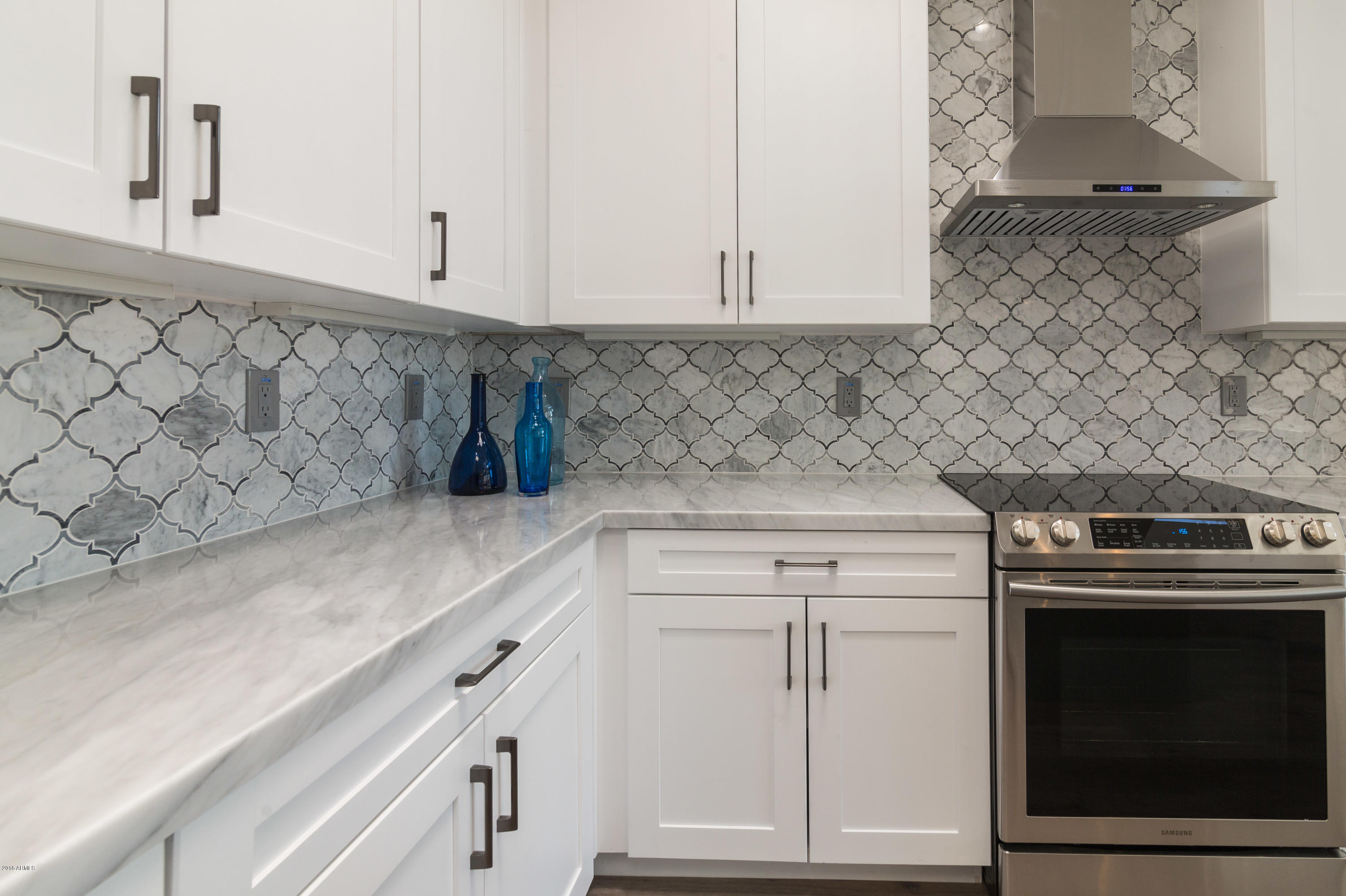 5TH STREET TOWNHOUSES - Residential Income