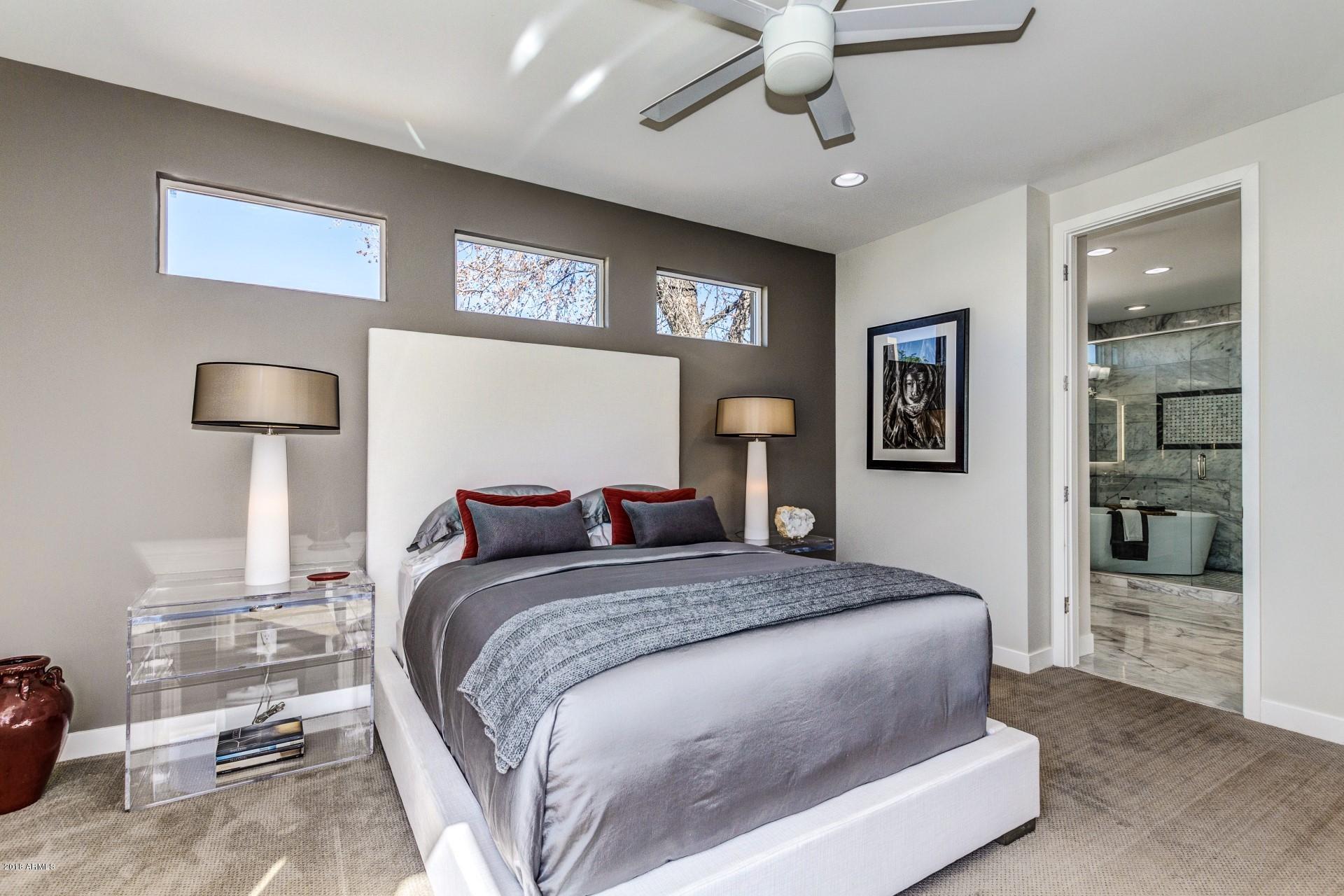 5TH STREET TOWNHOUSES - Residential Income