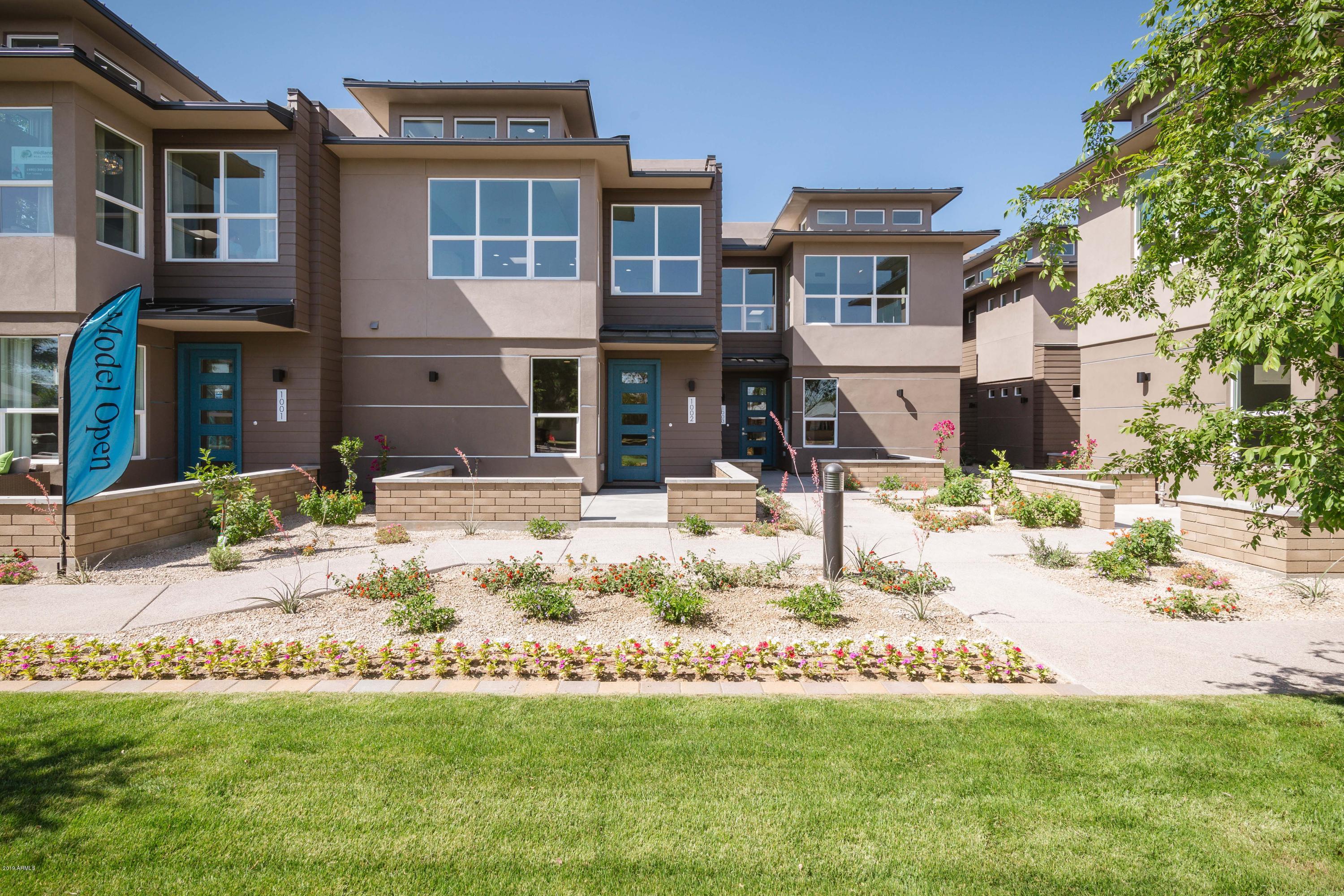 5TH STREET TOWNHOUSES - Residential Income