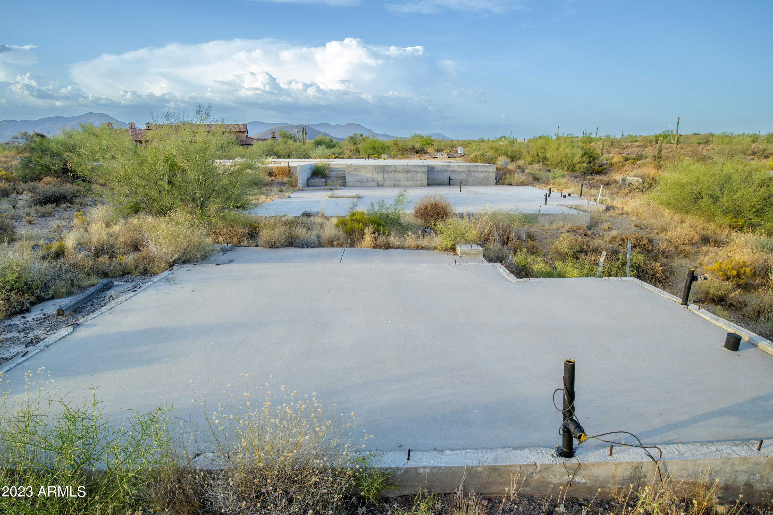 SUN ROCK ESTATES - Land