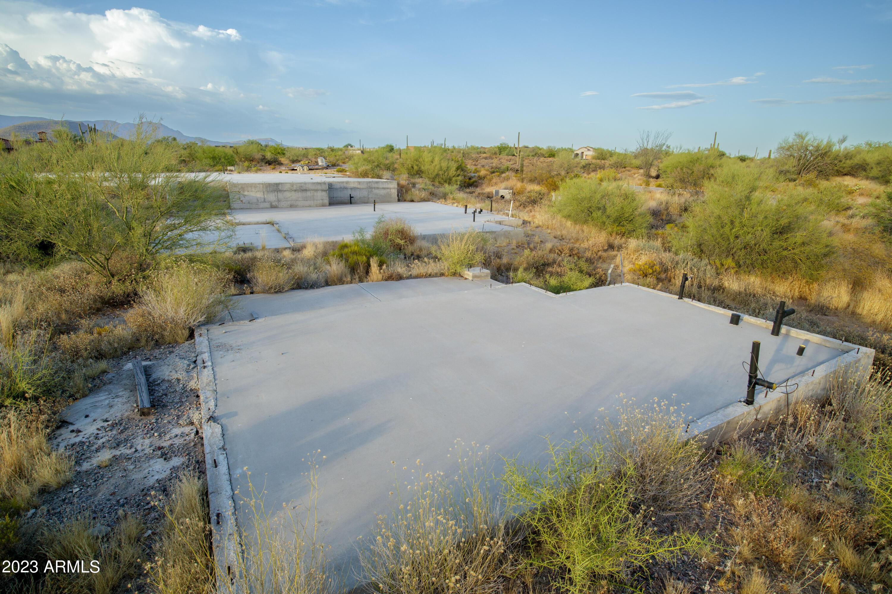 SUN ROCK ESTATES - Land