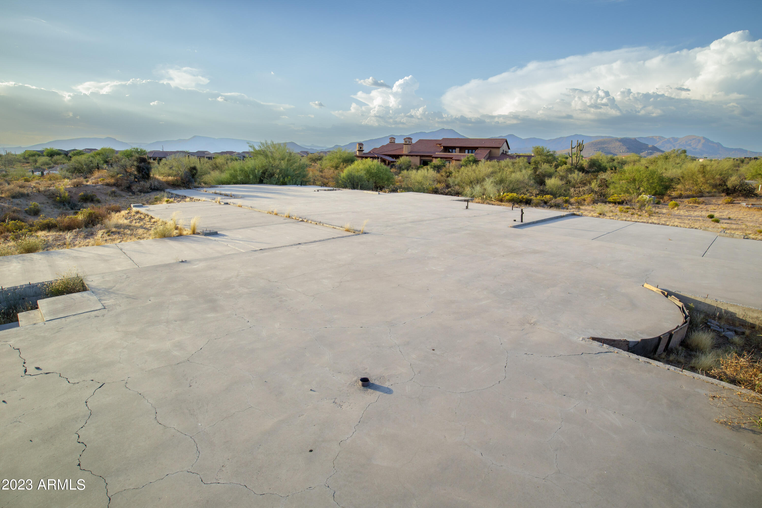 SUN ROCK ESTATES - Land