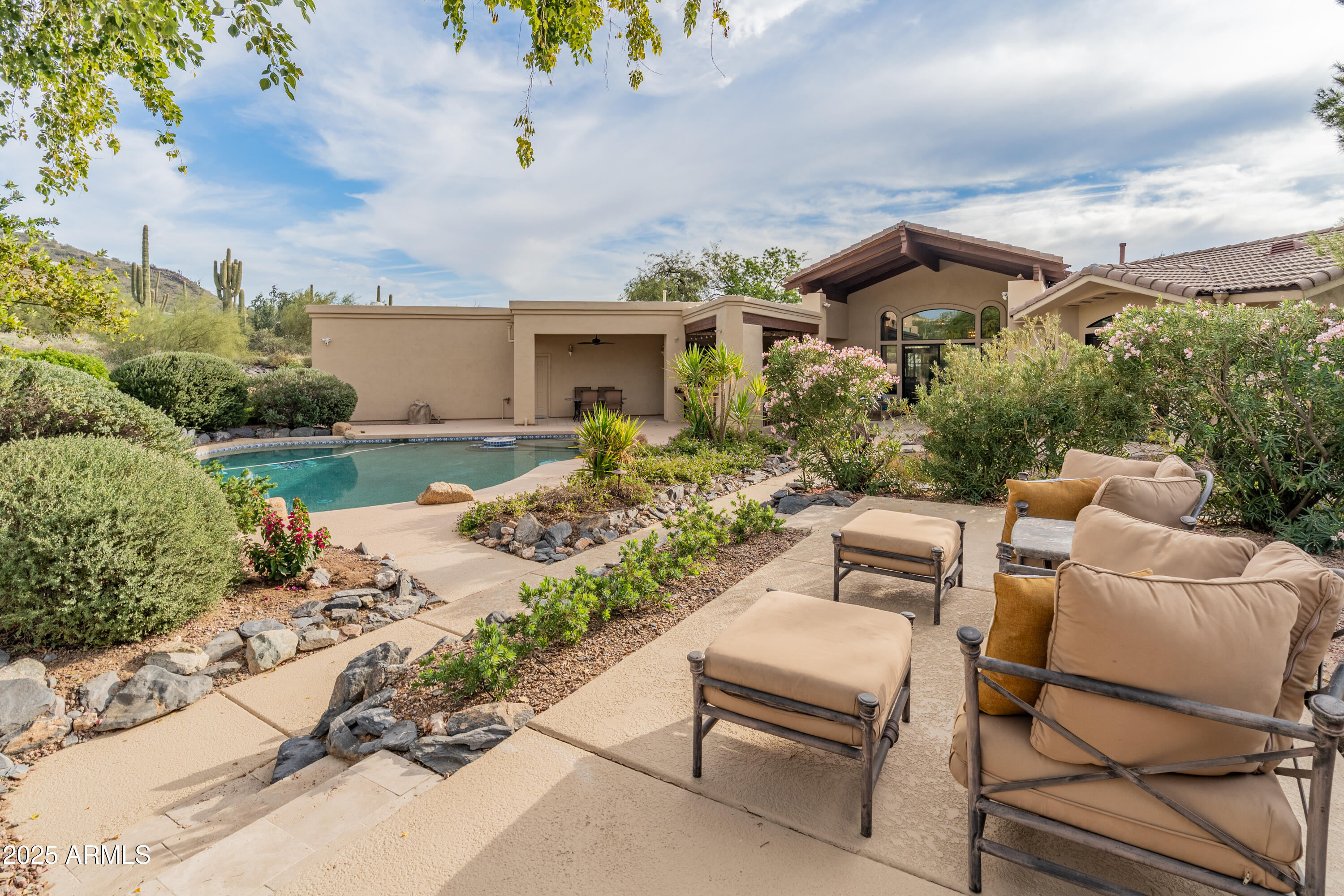 CAREFREE SENTINEL ROCK ESTATES 2 LOT 63-133 - Residential